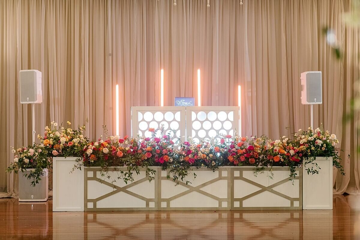 tinted-events-design-and-planning-atlanta-history-center-swan-house-wedding-Michelle-Scott-Photography-destination-wedding-planner-atlanta-tintedevents.com-722Florals-Flowers-by-Yona