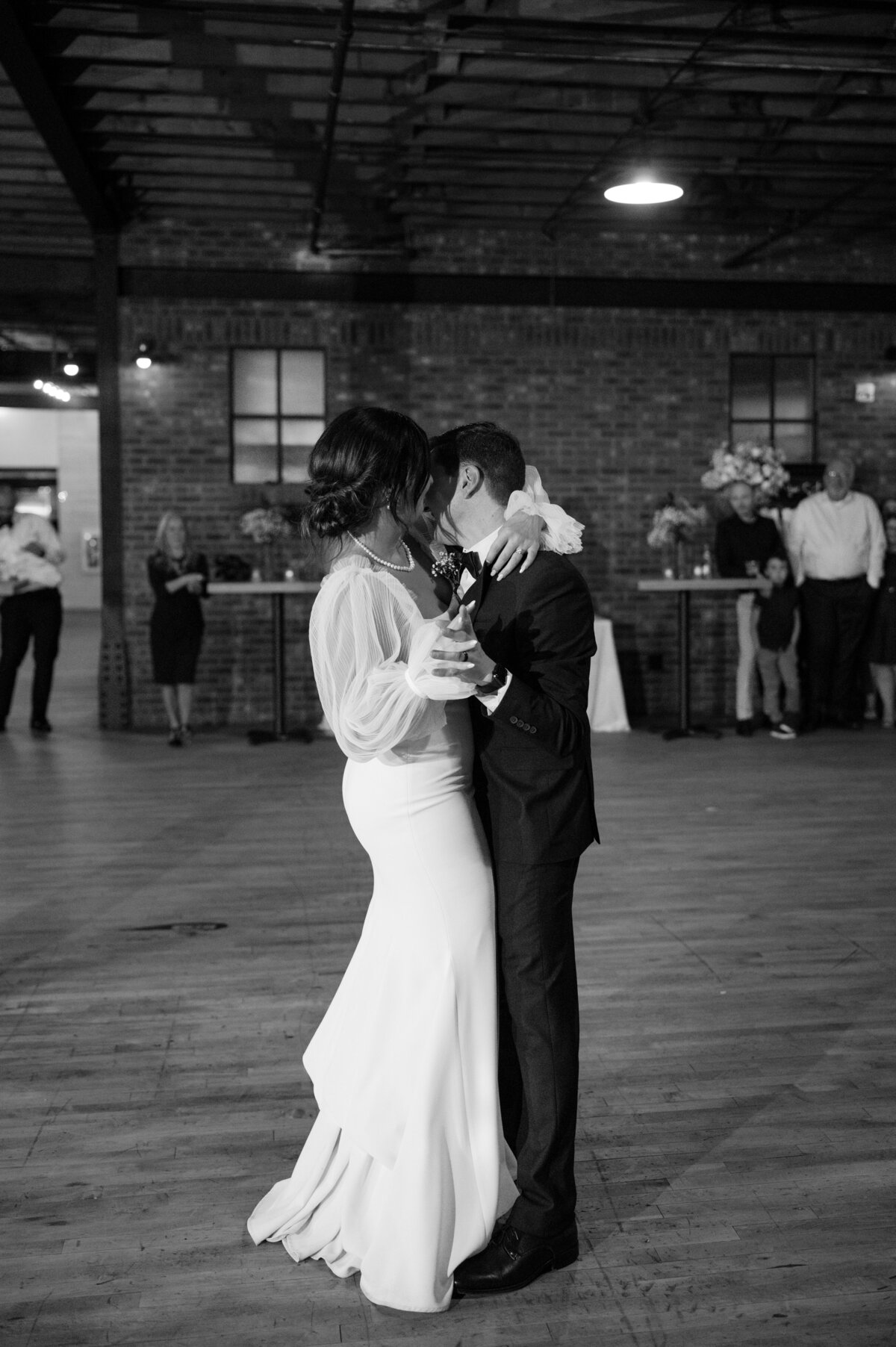 Harvester-Square-First-Dance-St-Cloud-MN