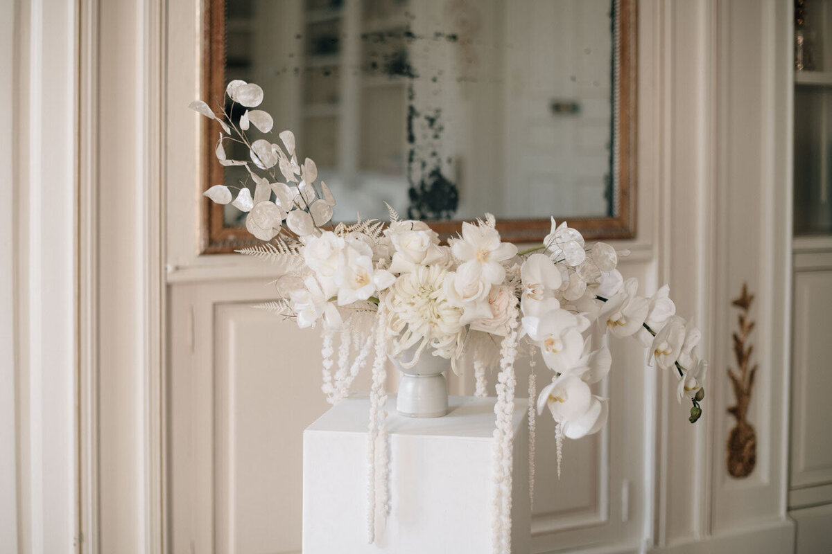Flora_And_Grace_Chateau_De_Tourreau_Provence_Editorial_Wedding_Photographer-2-1
