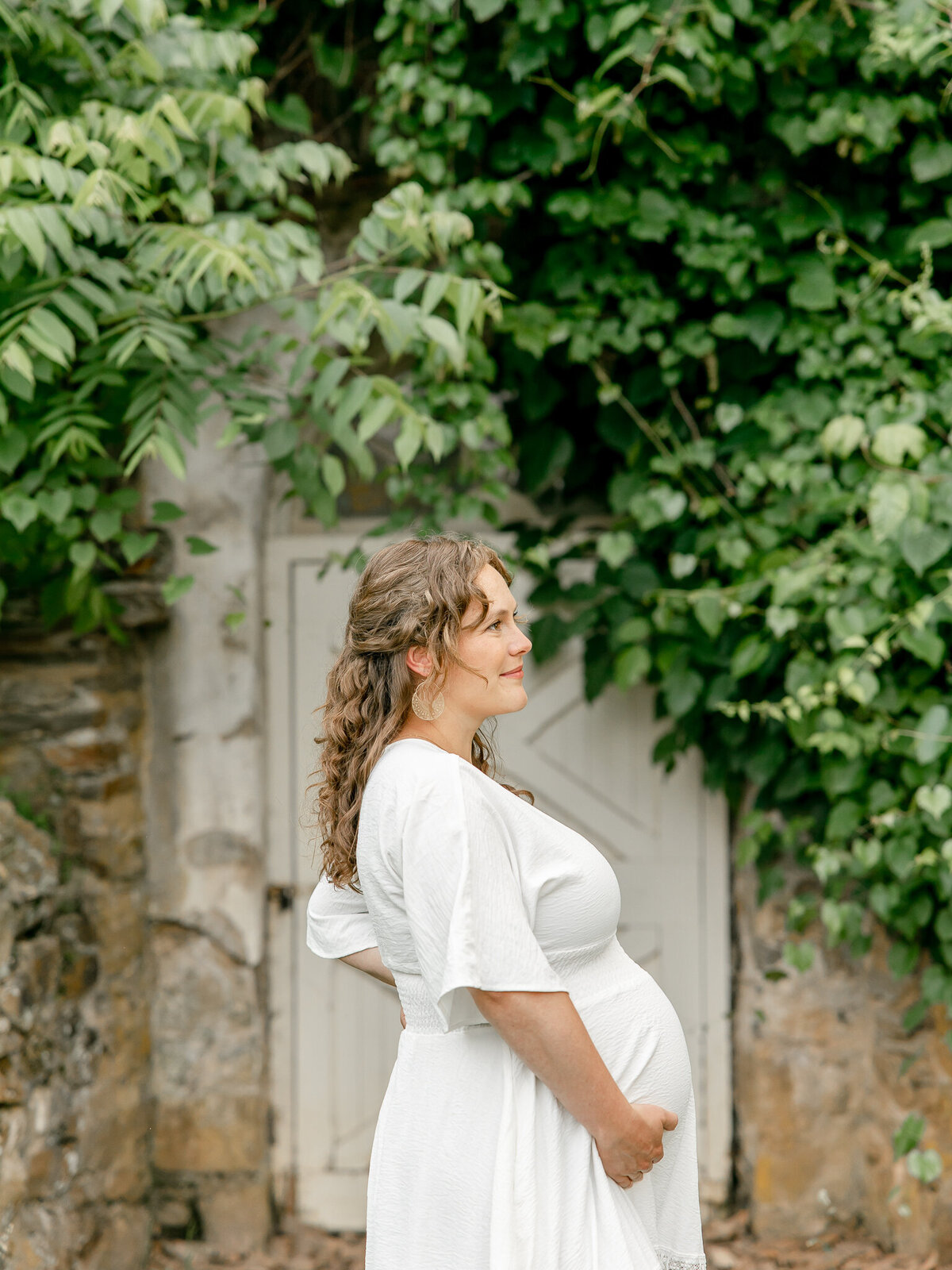 side profile portrait of a pregnant woman