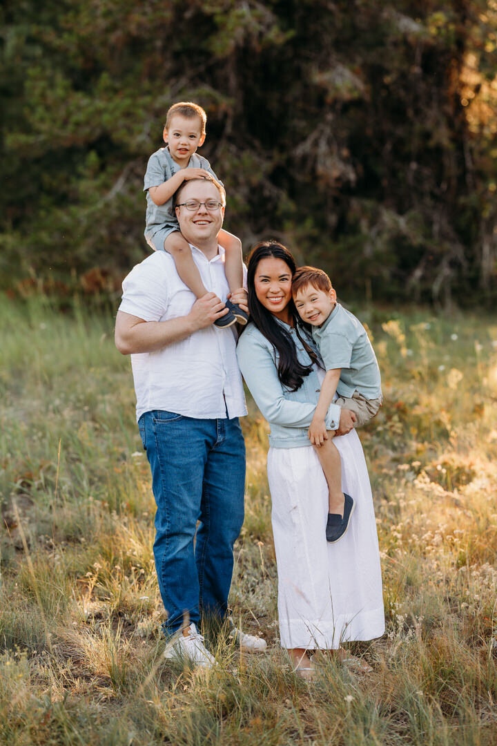 Binder Family 2025-41