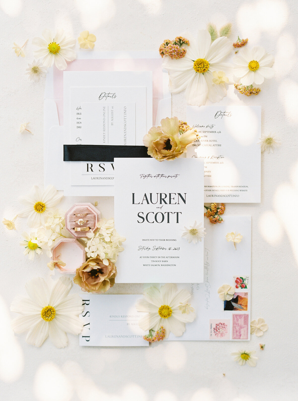 tin-roof-barn-wedding-best-washington-photographers-the-tenneys-02