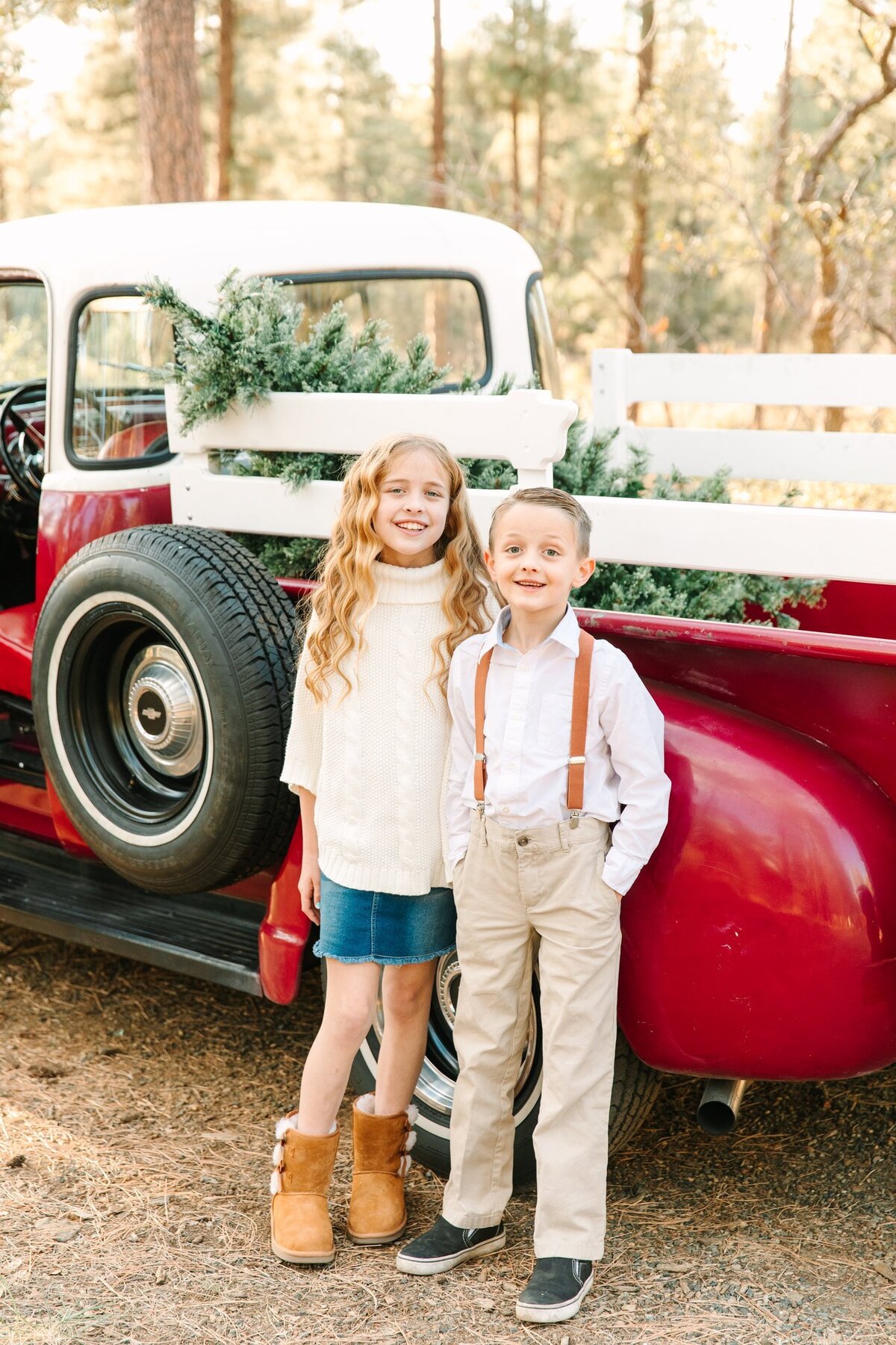 2021_11_RedTruck_ReEdit_MaryCosta-1777