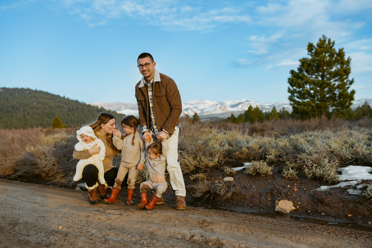Lake Tahoe-Family-Photographer-125