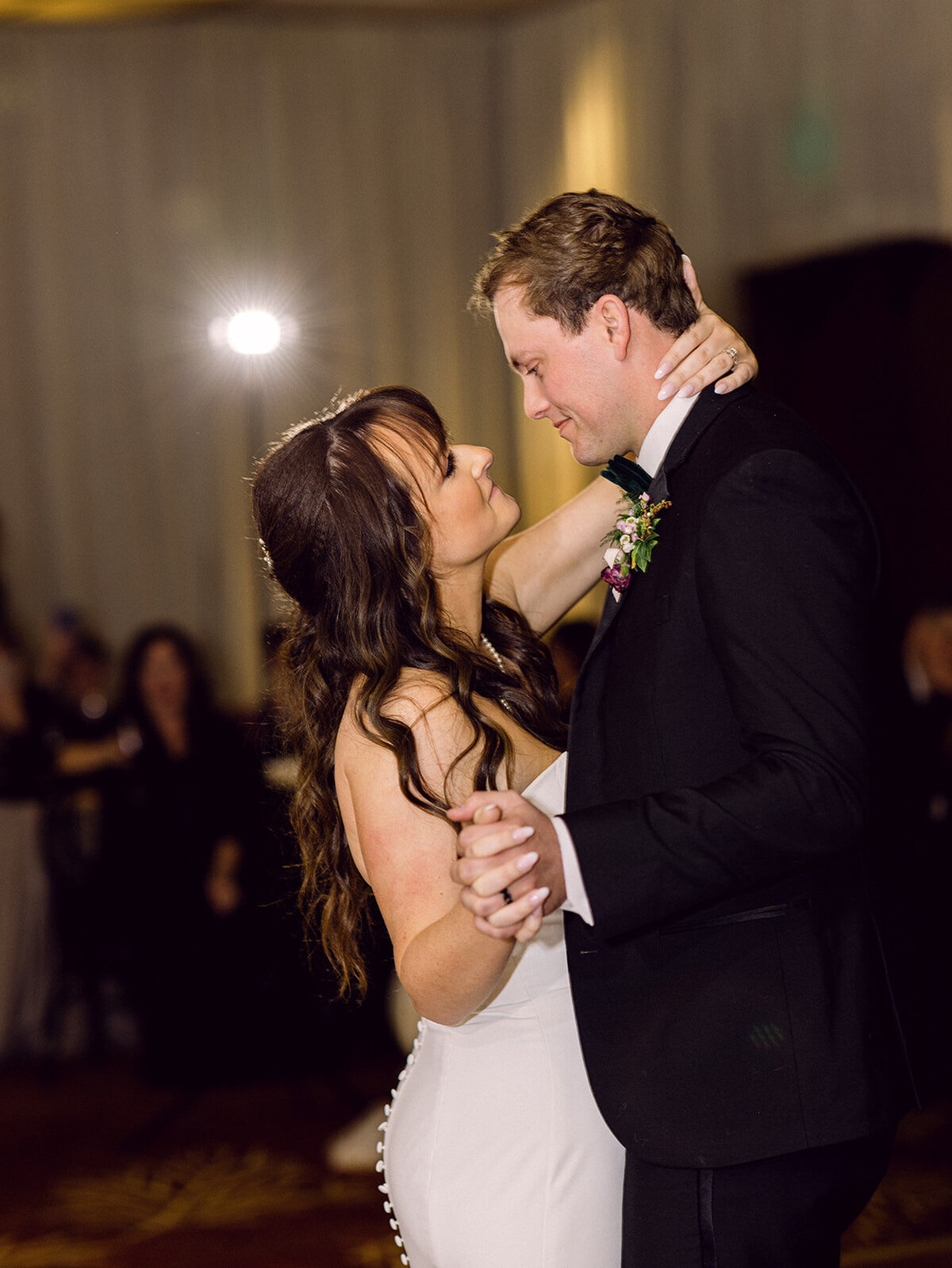 E&B WED  23_ 577