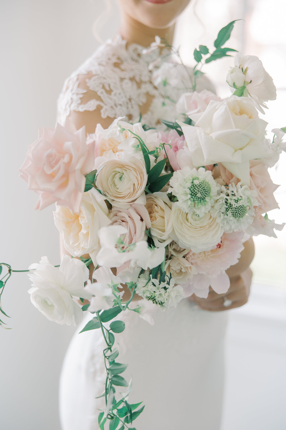 Molly Sue Photography New Jersey + East Coast Wedding Photographer Romantic Imagery Engagement Lifestyle Heirloom Wedding Albums87