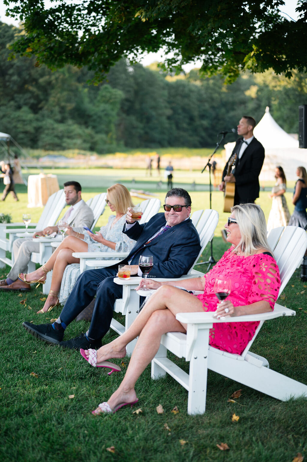 cocktail-hour-at-smith-farm-gardens-ct-jen-strunk-events-1
