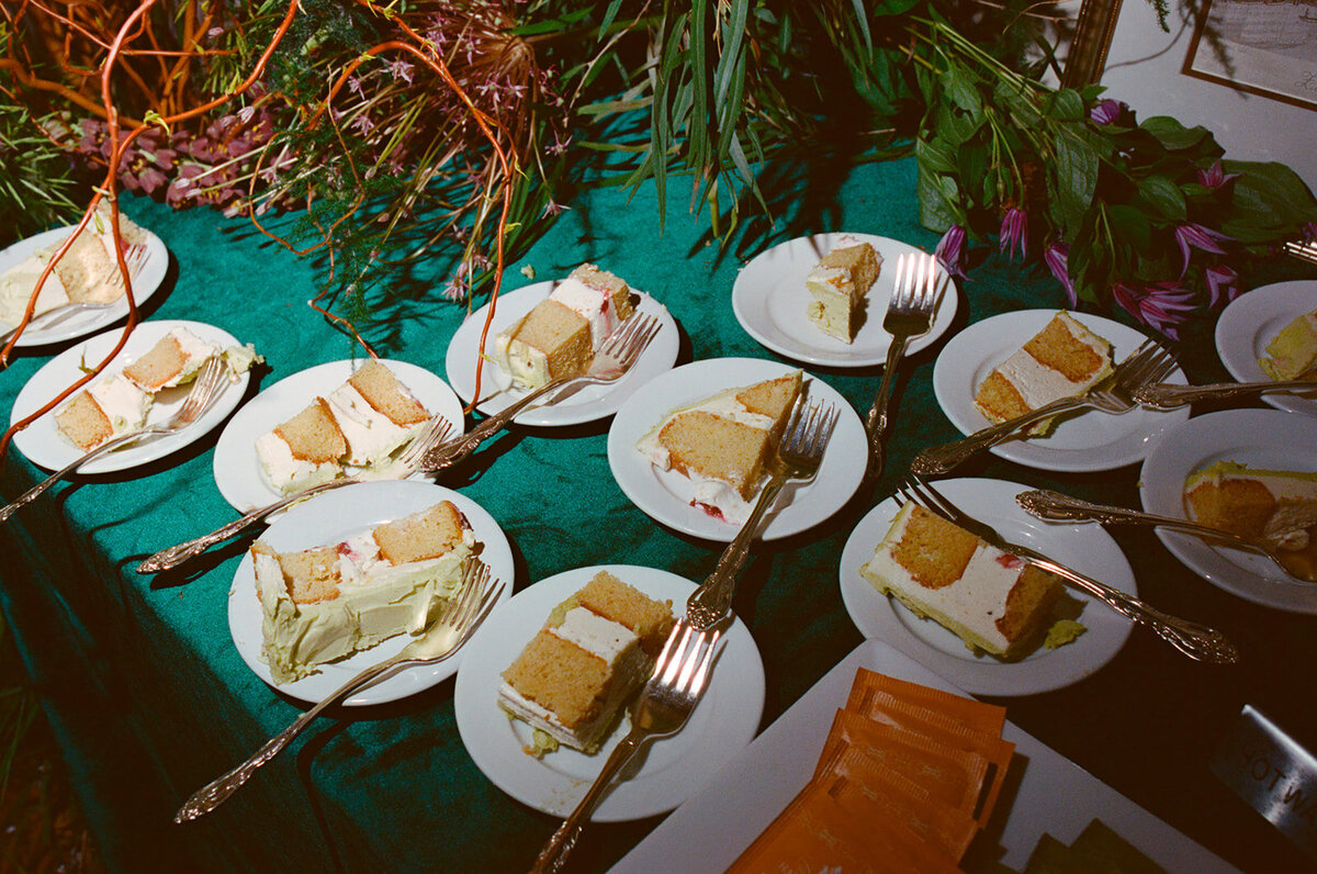 Faye-Fern-Creative-Ruby-Olivia-Rae-Hersey-Eugen-Hotaj-Prospect-Park-Boathouse-Wedding-Reception-Details-16