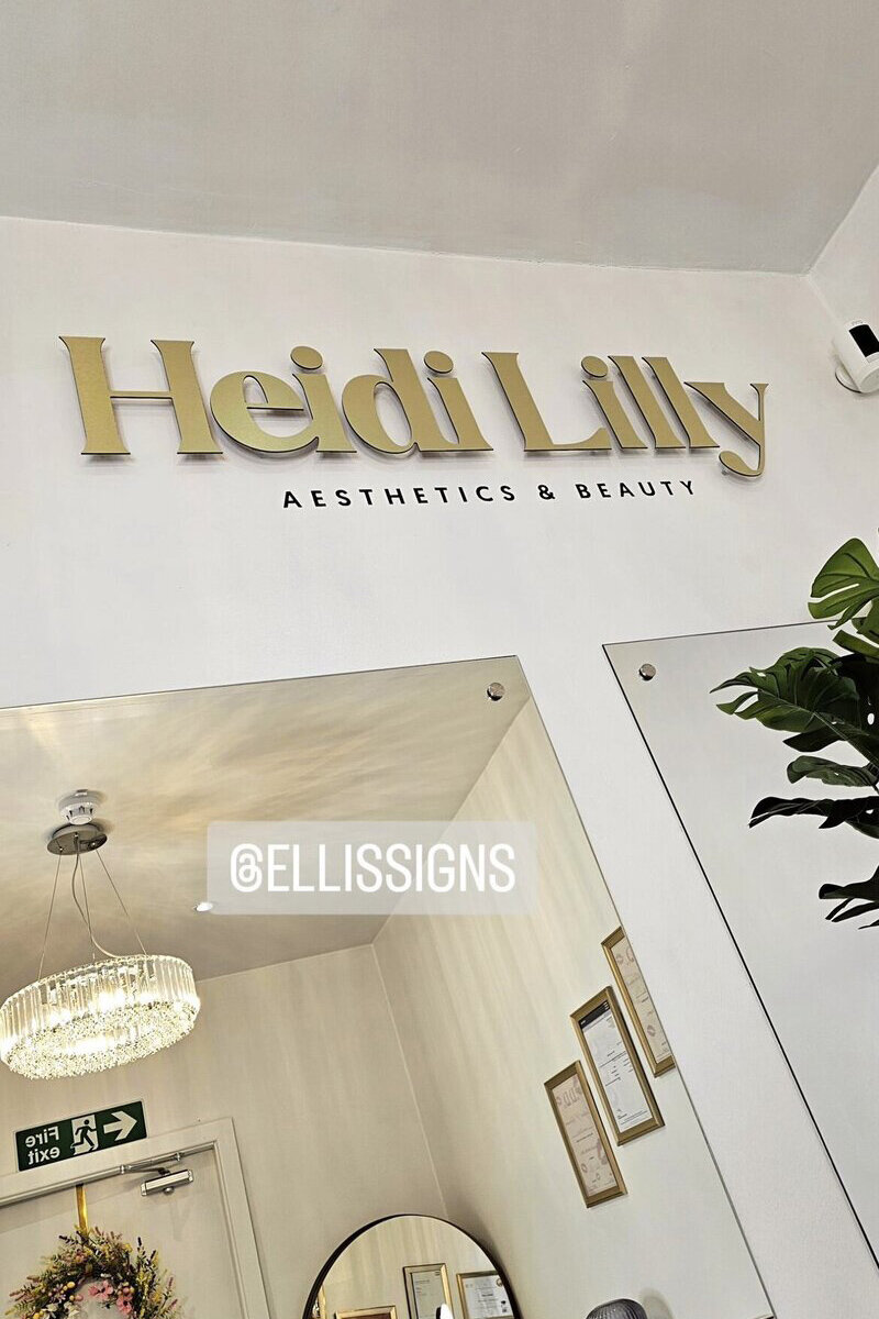 ellis-signs-internal-gold-acm-newcastle-gateshead-north-east