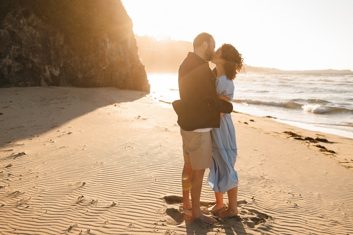 Engagement photography_couples session_Summer_Secret Beach North Coast_006