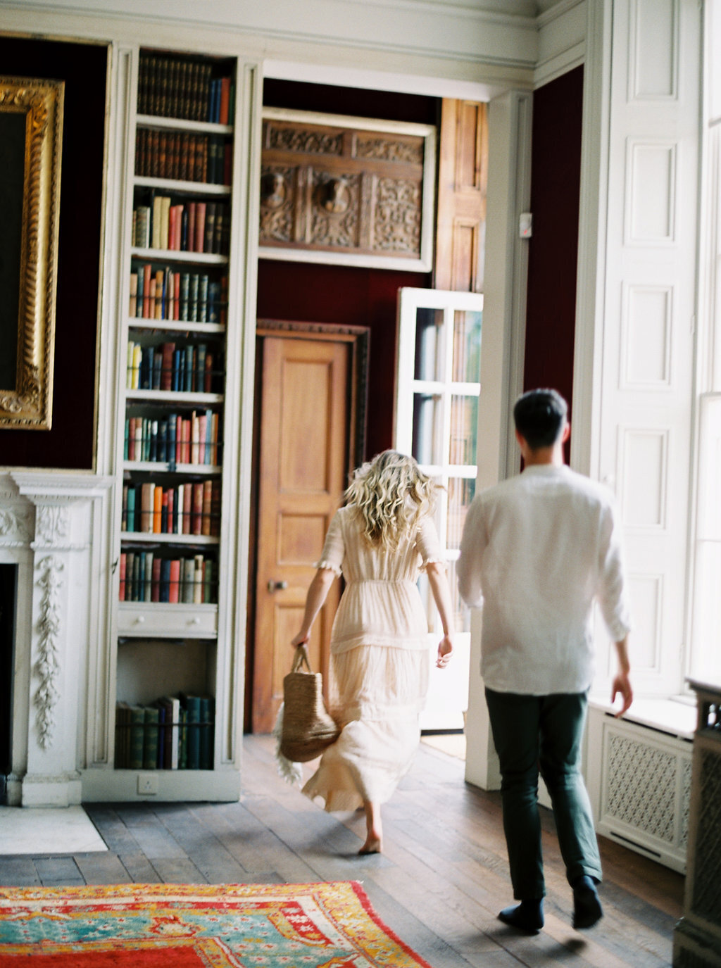 Couple running out of library in Los Angeles