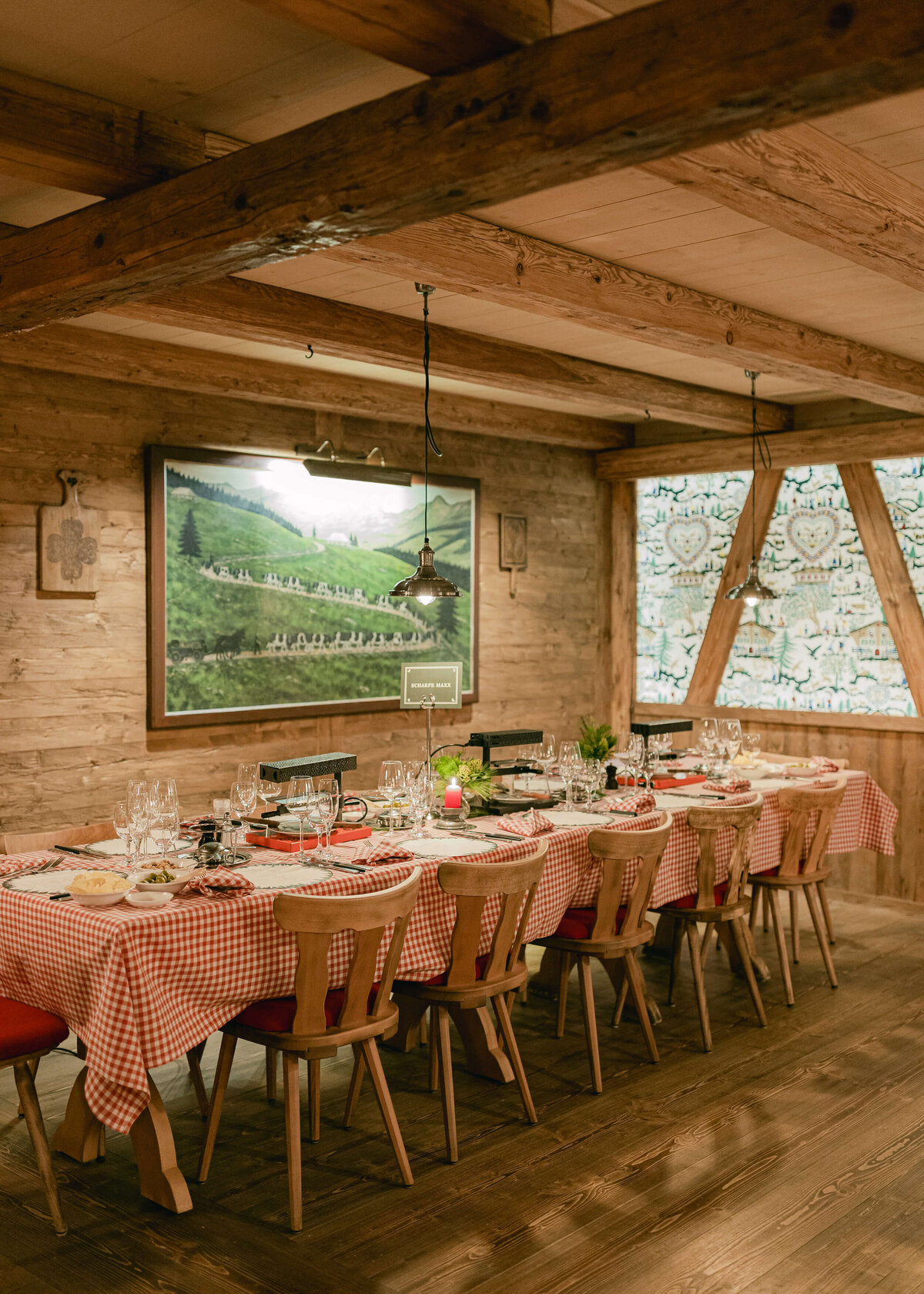 chloe-winstanley-events-albion-parties-gstaad-palace-fromagerie-dinner-tablecloth