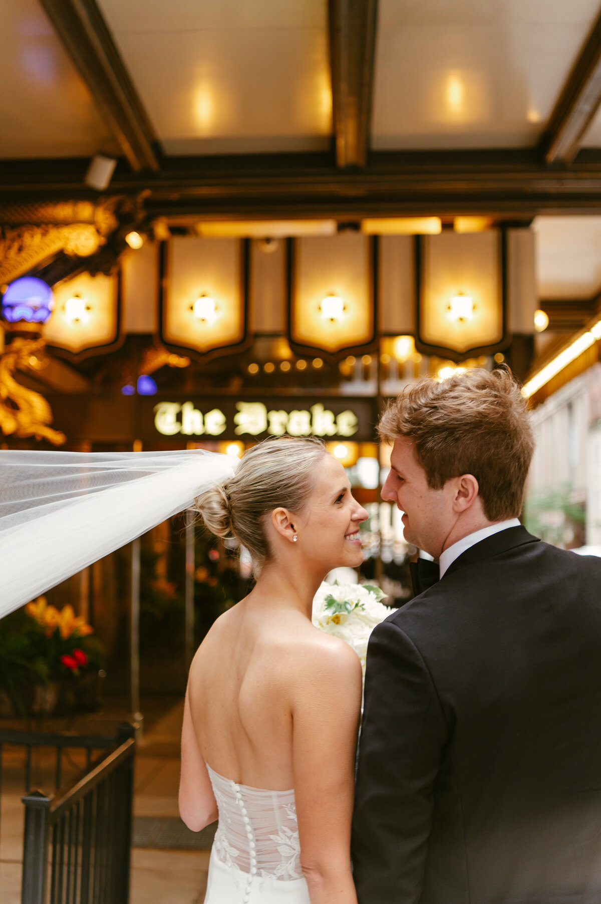 Chicago luxury editorial wedding photographer (The Drake hotel Princess Diana Suite Milton Lee Olive Park) 06-328