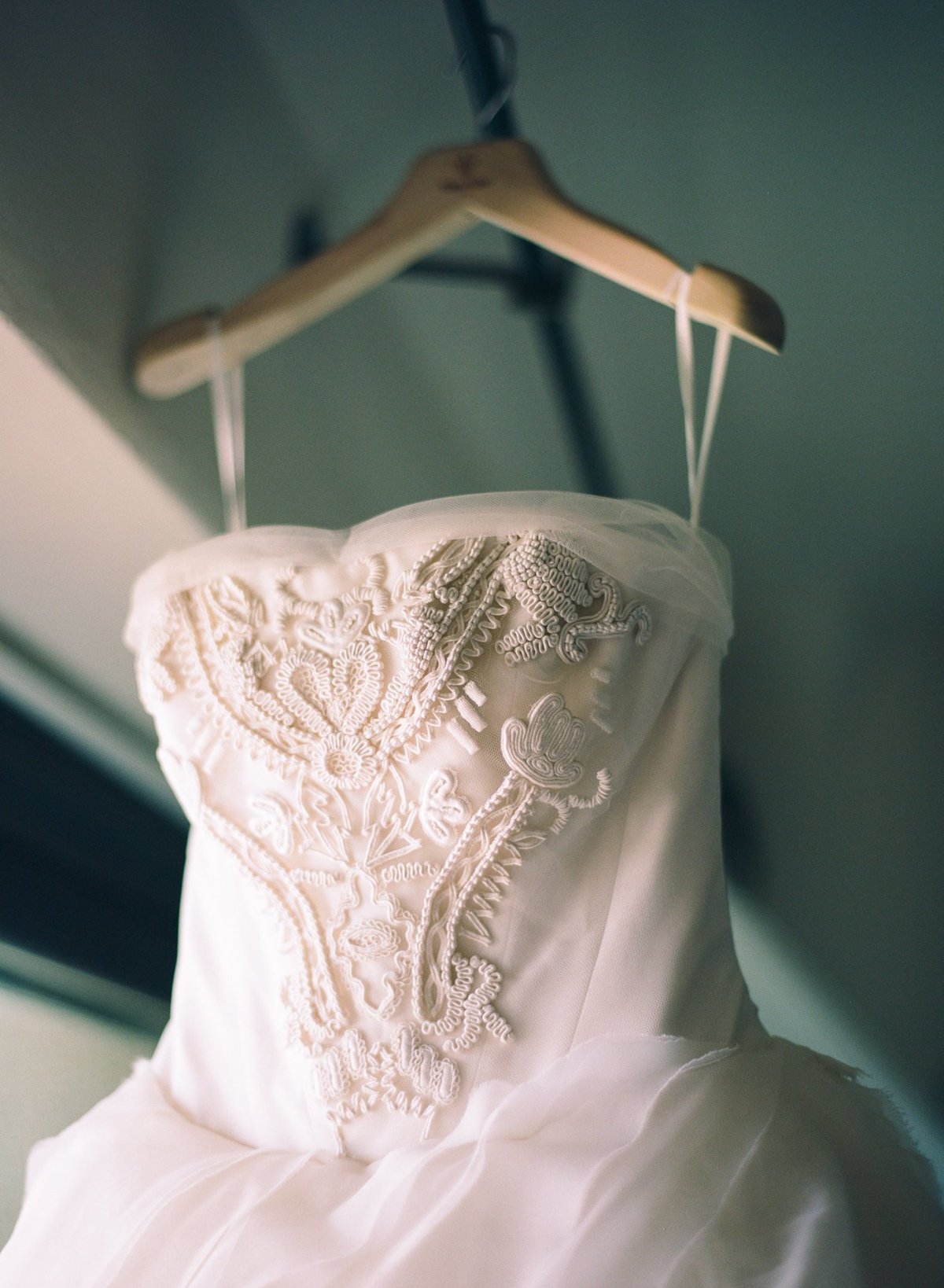 Luxury bride dress details