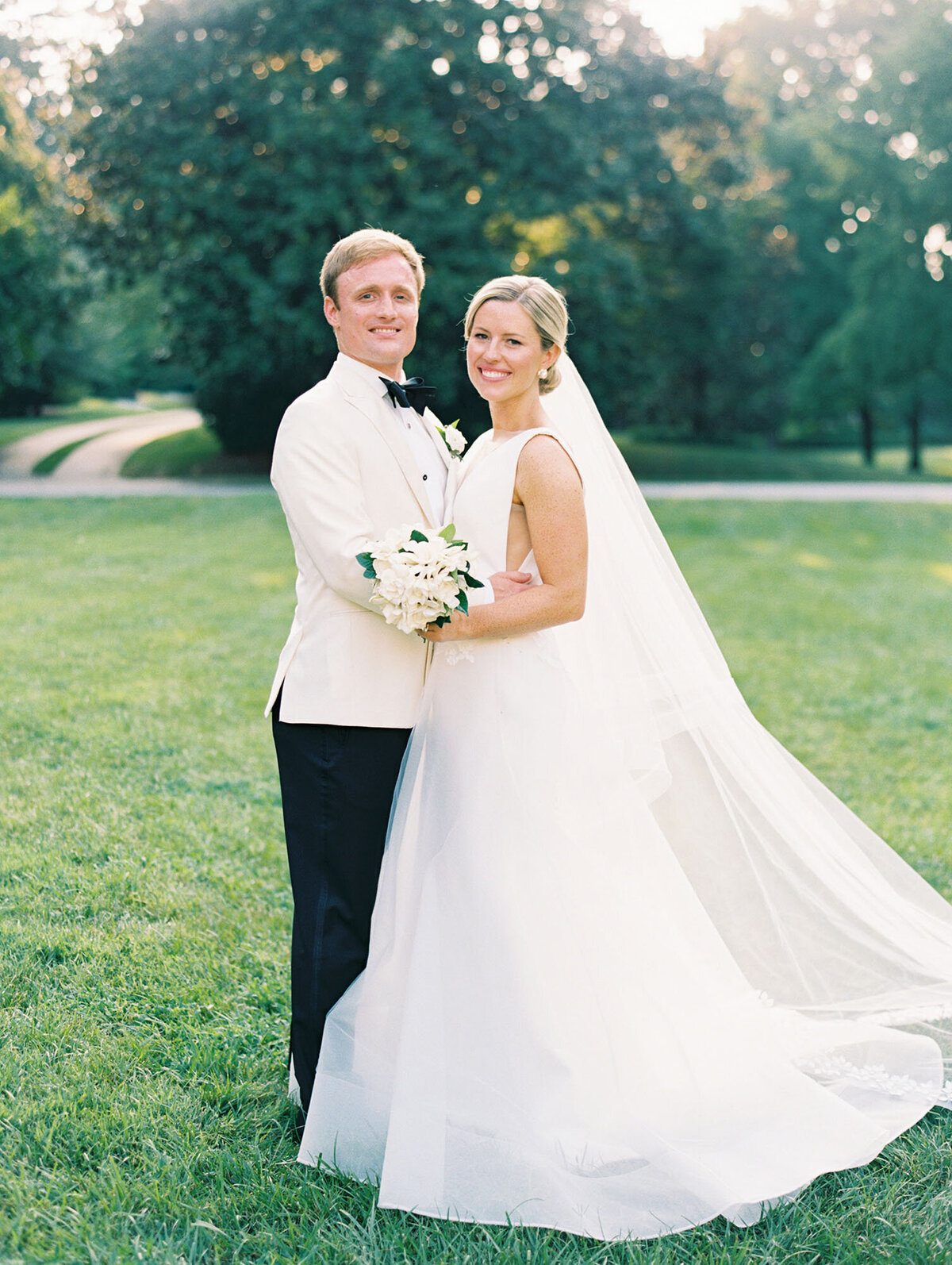 ally-bobby-photography-fine-art-wedding-NC-film503