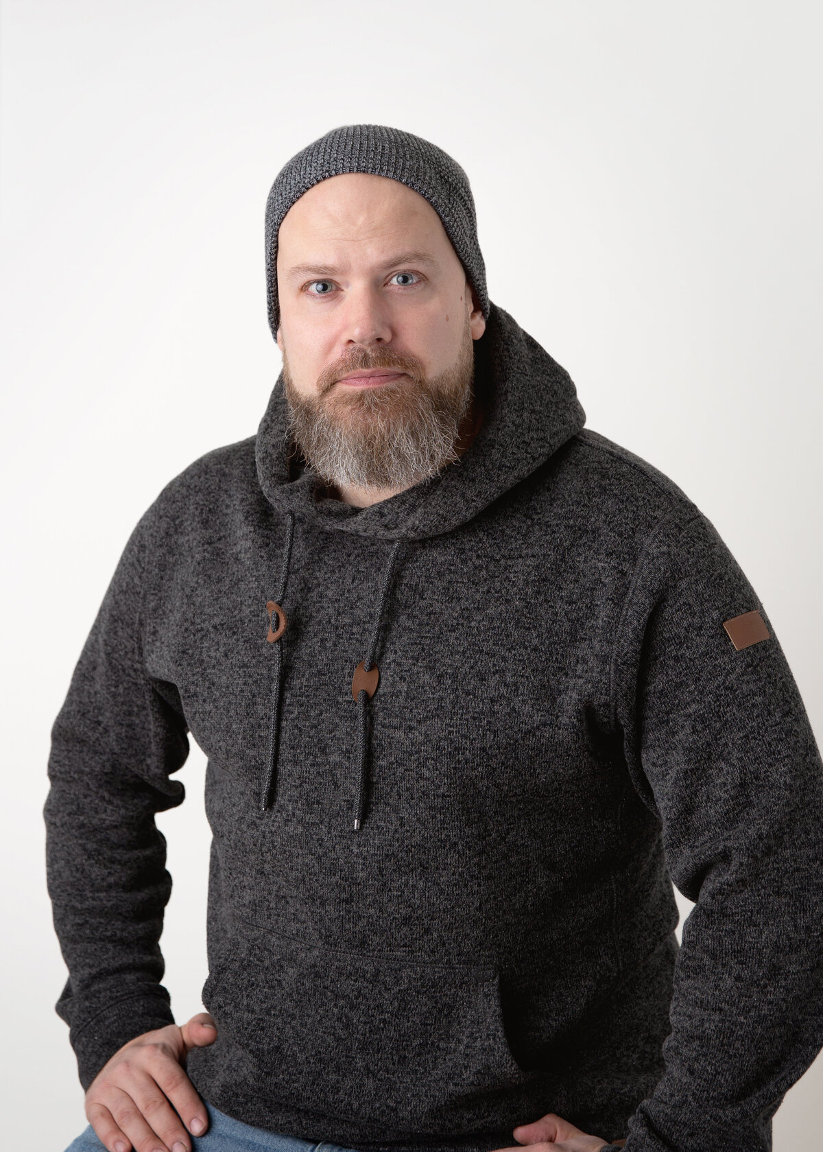 Calgary Headshot Photographer - Yannick Bedard - Large (1)