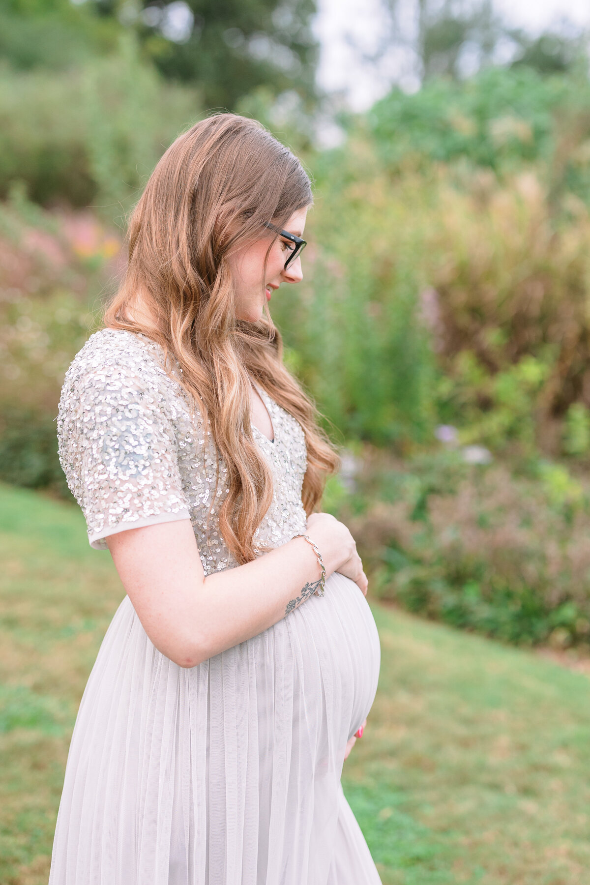 full-service-maternity-photographer-virginia-beach