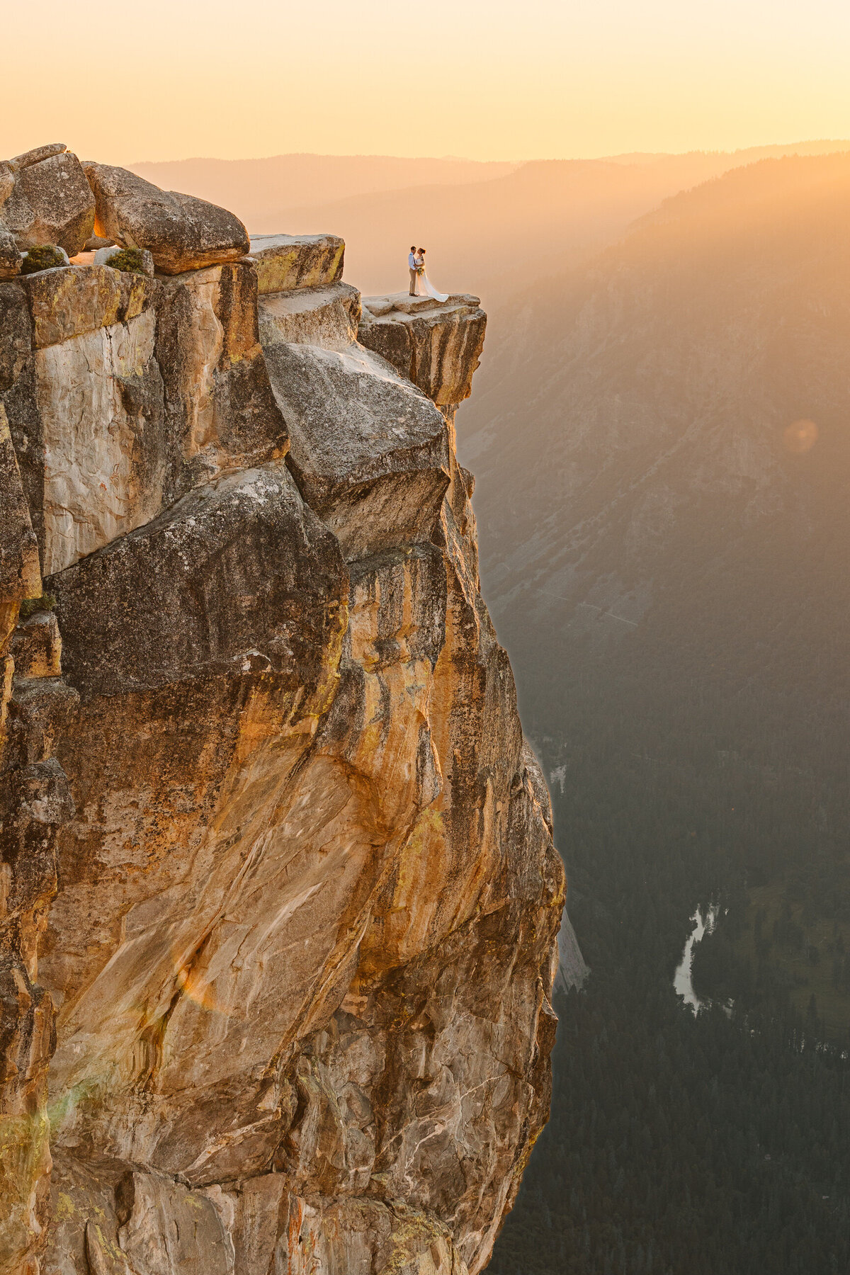 YOSEMITE-ELOPEMENT-PHOTOGRAPHER-37