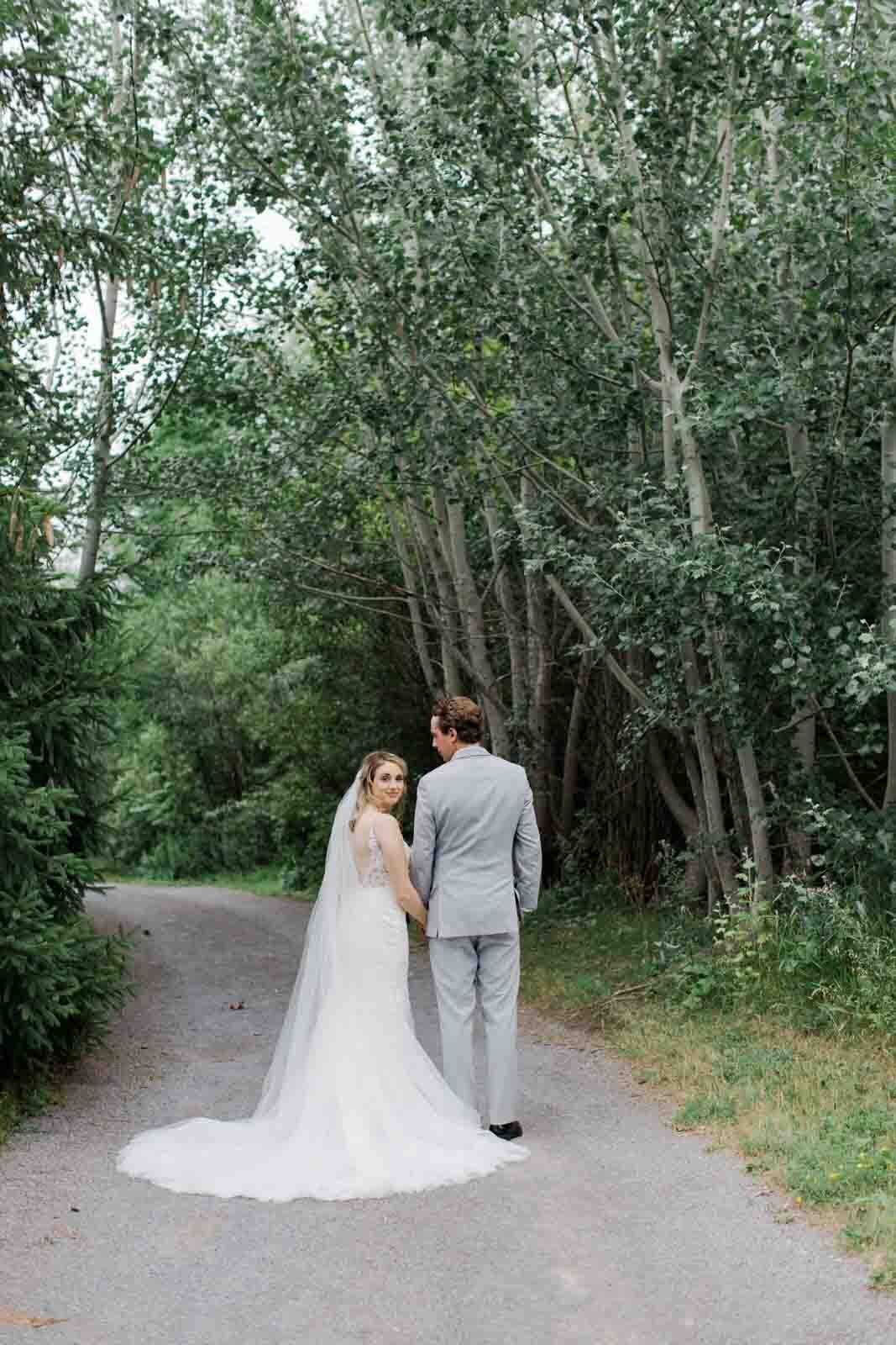 romantic-wedding-carleton-place-stonefields-estate-grey-loft-studio-ottawa-photographer-219