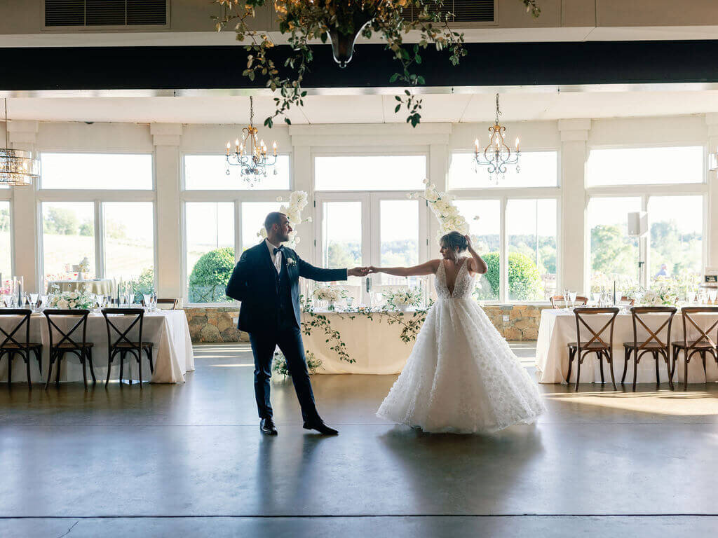 megan-zachary-wedding-reception-stone-tower-winery-springvale