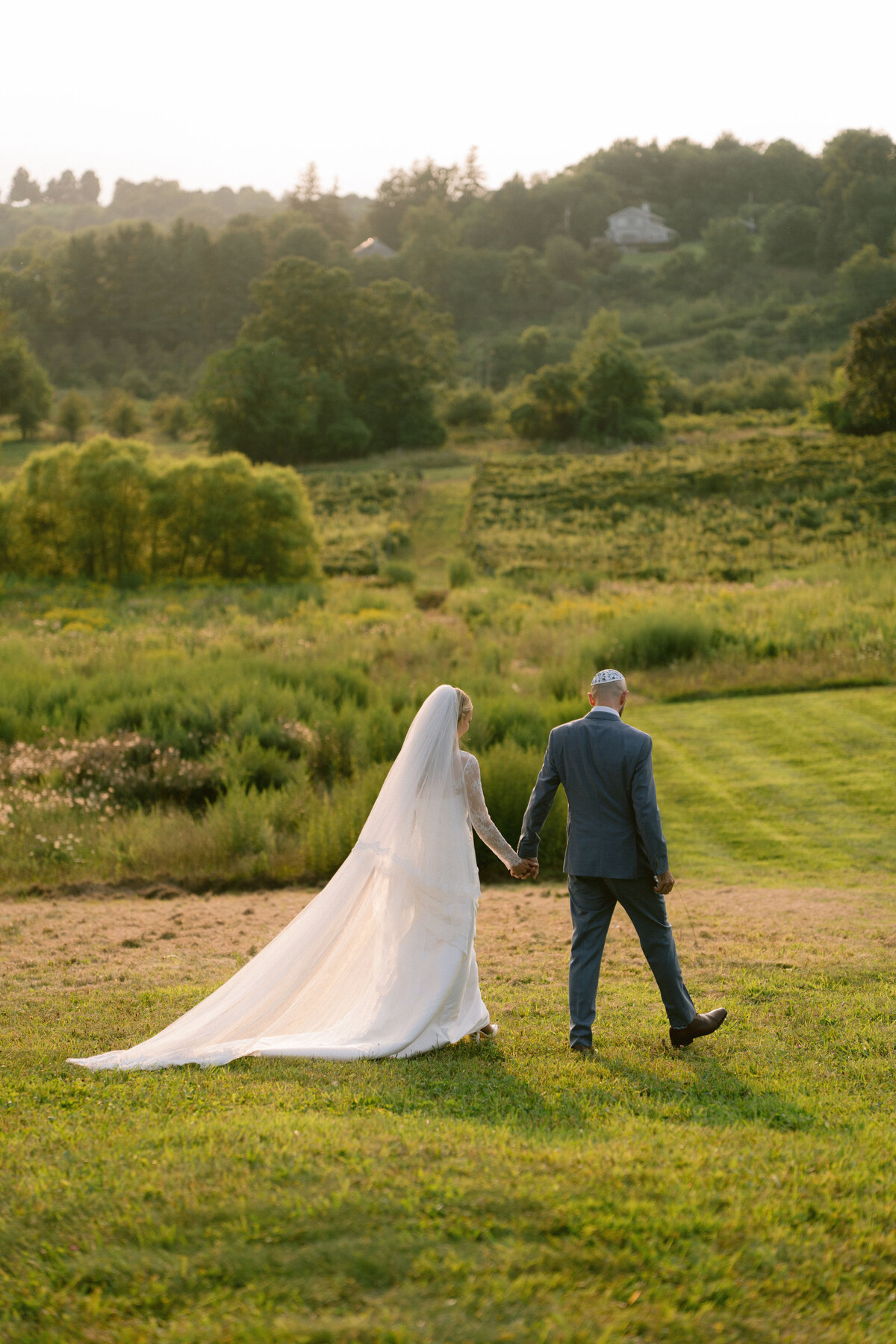Summer Wedding in Marlboro, New York_209