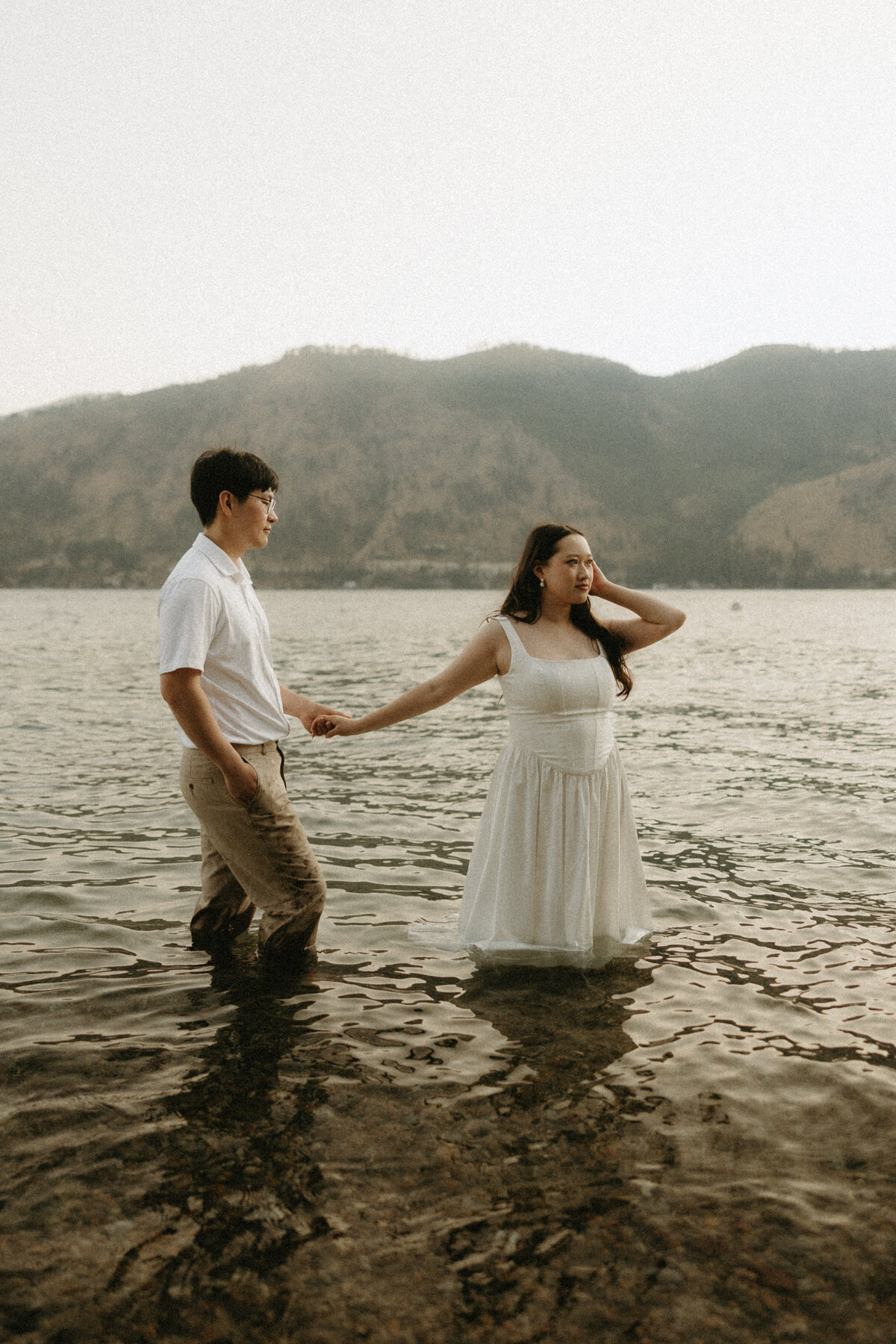Engagement-Session-PNW-Gold-Creek-Pond-Washington-Couples-Photographer-Tessa-Marie-Collective