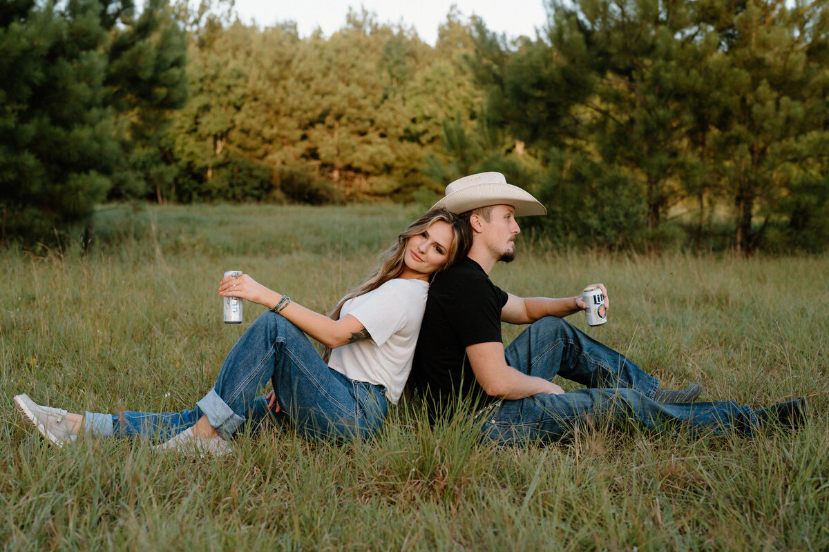 Orangefield Texas_Couple Session Field_Courtney LaSalle Photography-21