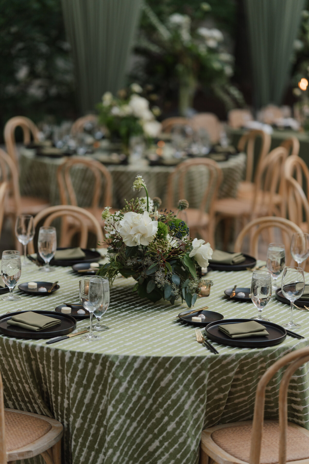 Chicago Illuminating Company Modern Greenery Wedding by Life In Bloom_34