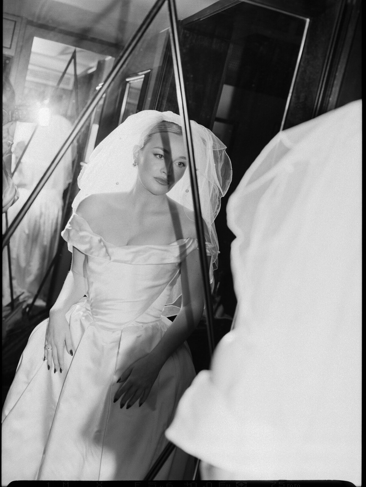 097-REVISED-095EW-ARTISTS-FAVORITES-FINALKATRINA-MICHAEL-LONDON-50