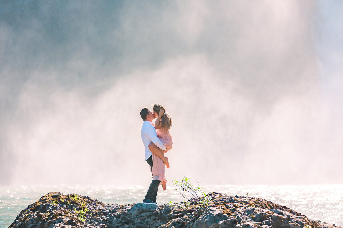 Snoqualmie Falls Engagement Photos, Seattle Wedding Photographer (9)