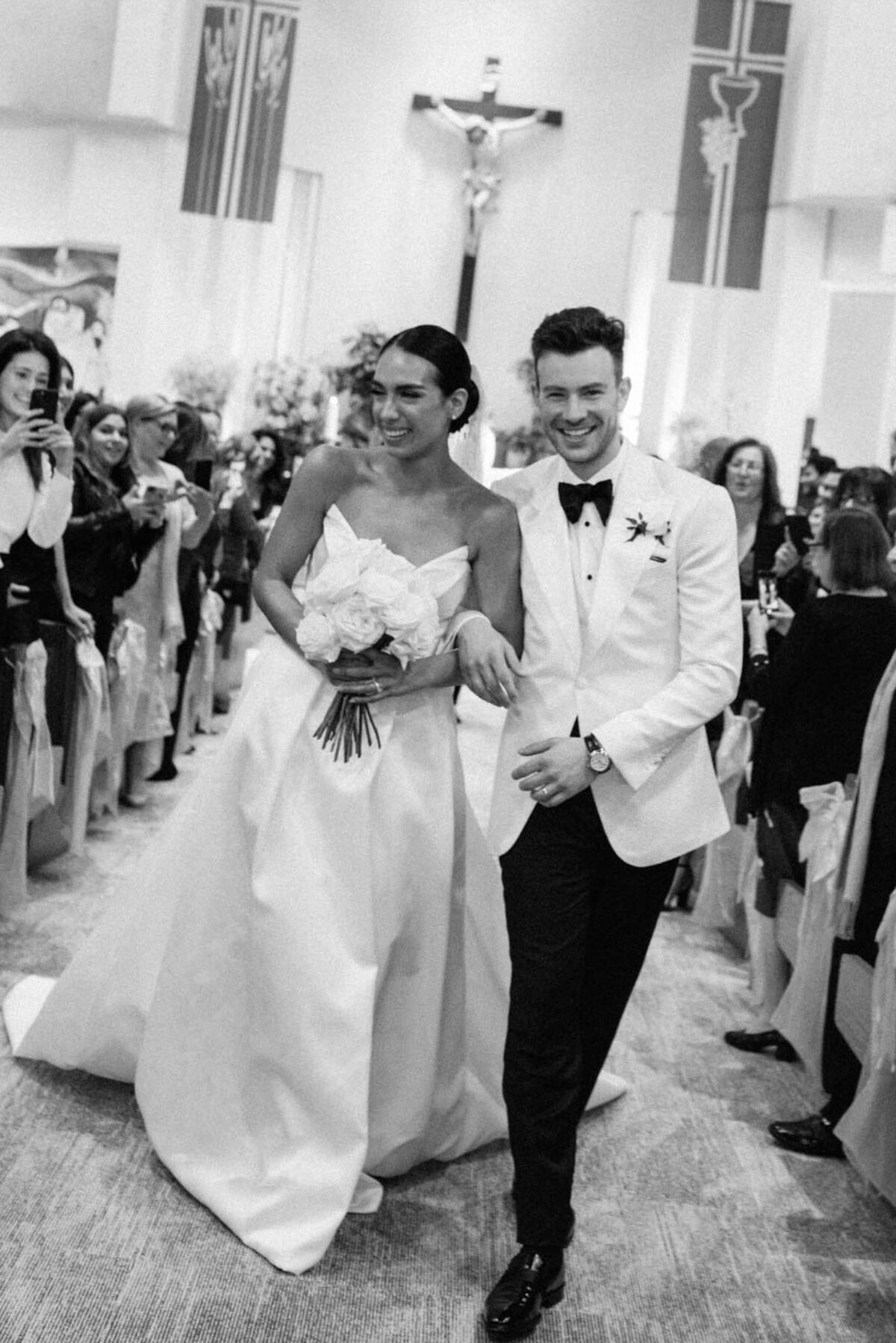 515-Storys-Building-Toronto-Canada-Raquel-Matthew-Wedding-16