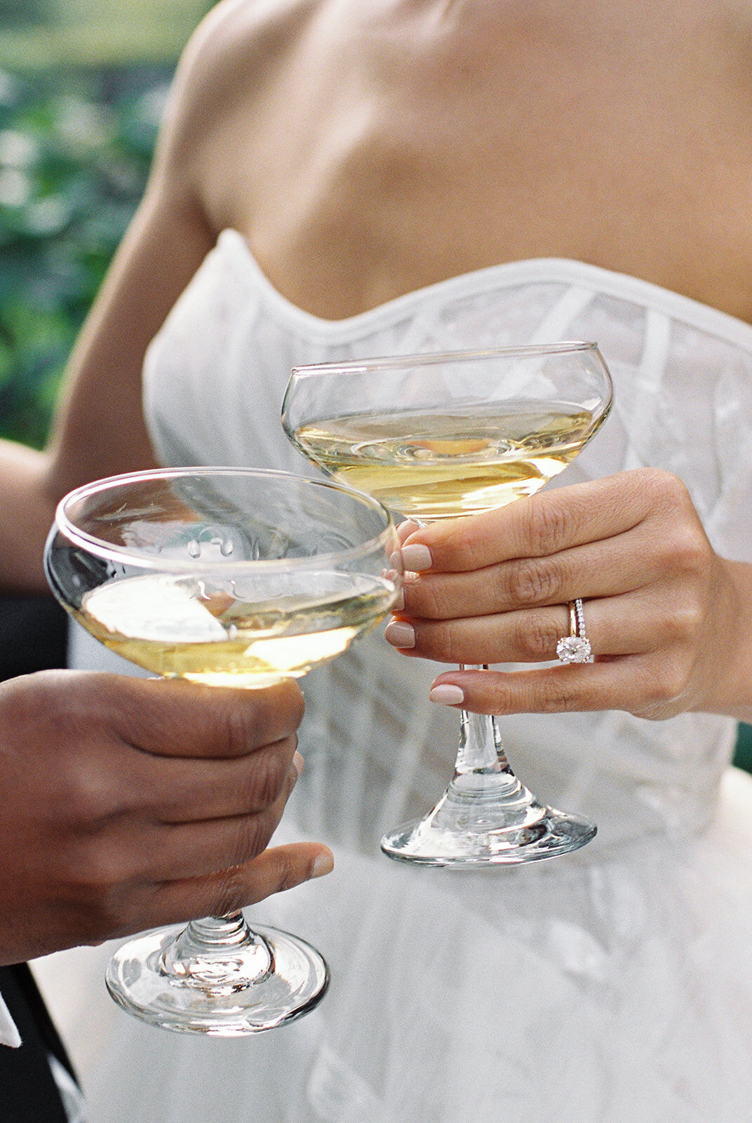 minted-photography-okanagan-kelowna-destination-wedding-photographer-wedding-hycroft-manor-38