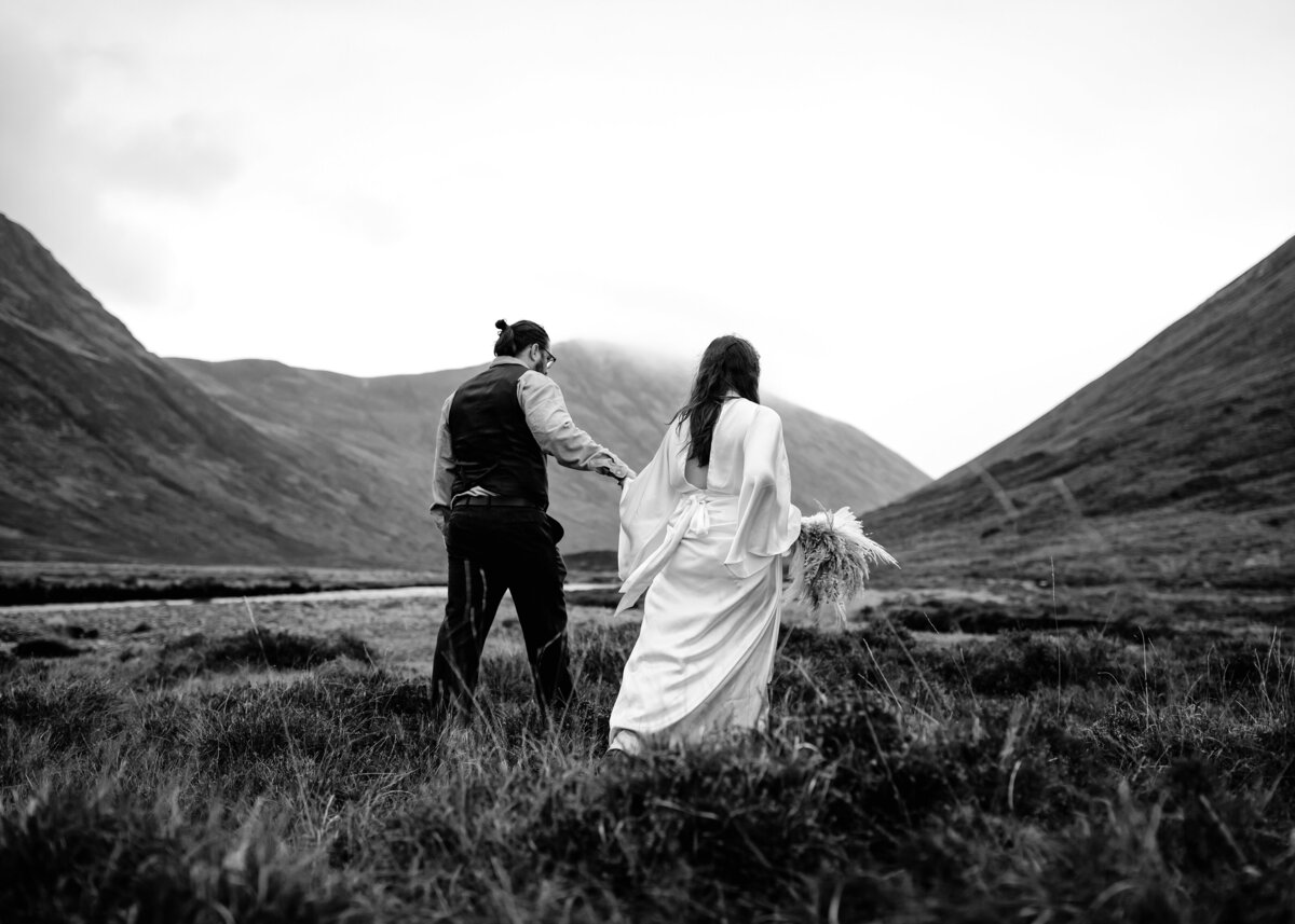 11072022_Caroline+Lee_ScotlandUK_AnjaJensenPhotography-59