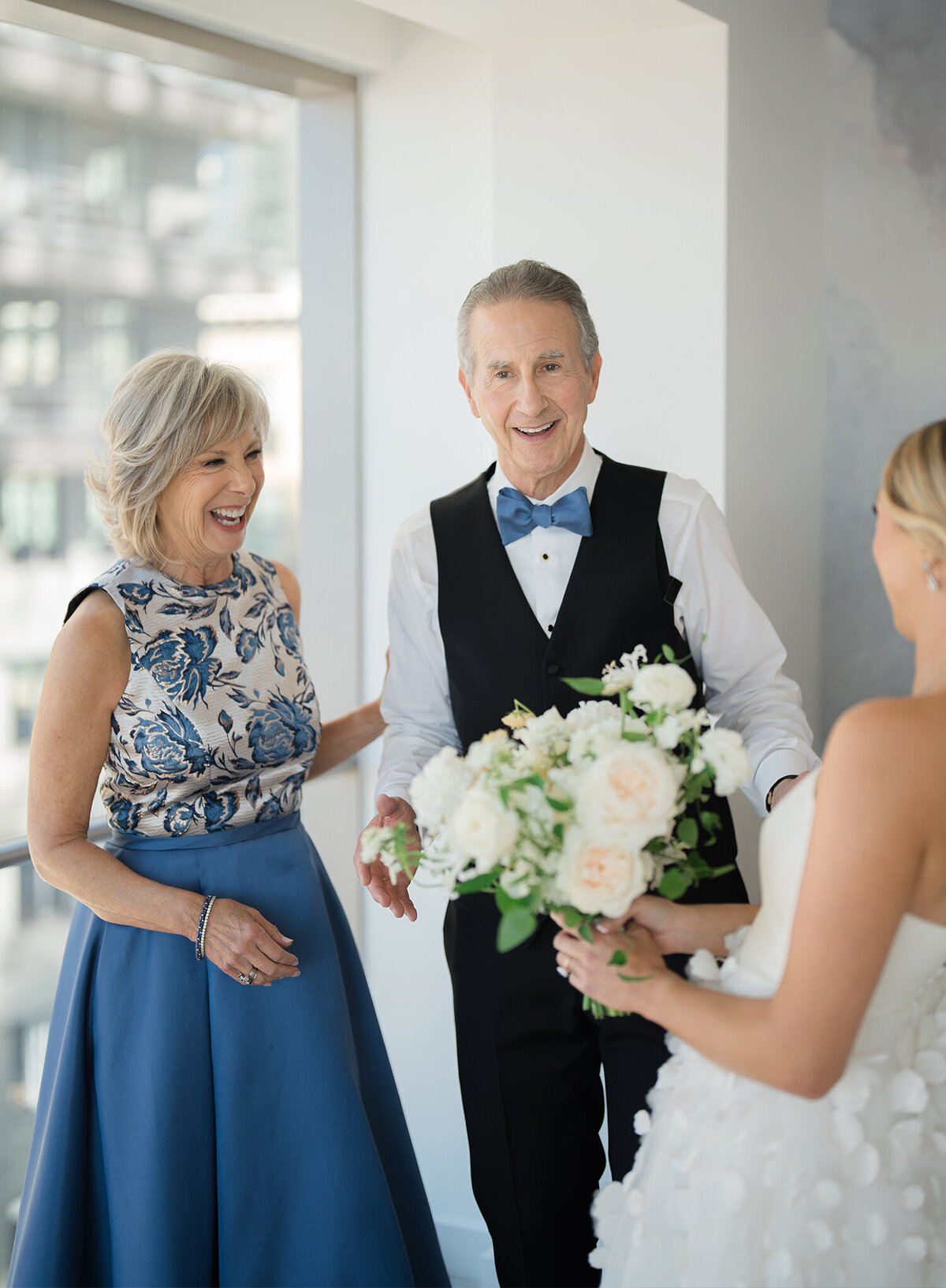 Four Seasons Hotel Seattle Wedding Phyotographer - 7