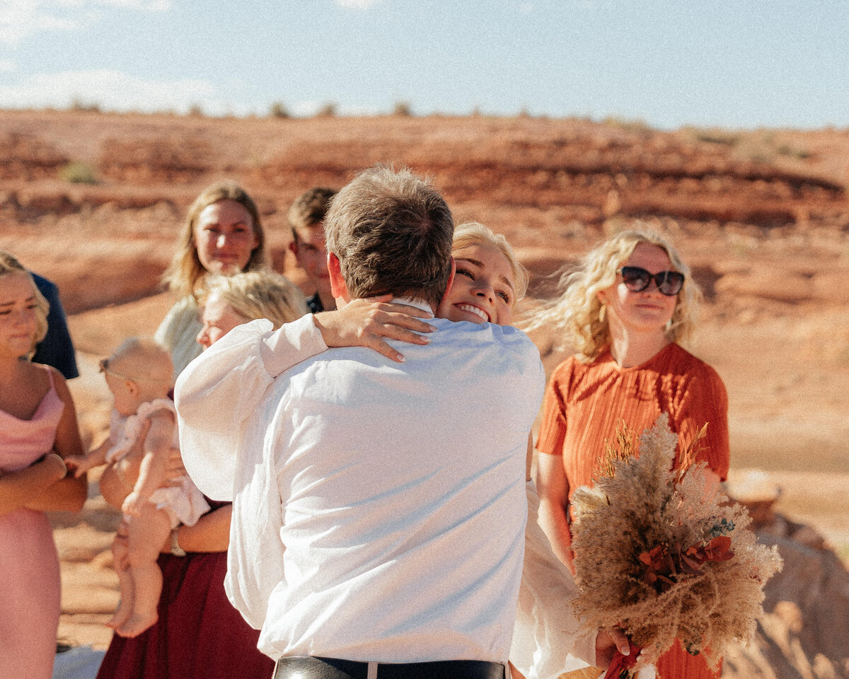 R + M _ Destination Wedding _ Lake Powell _ Utah-85
