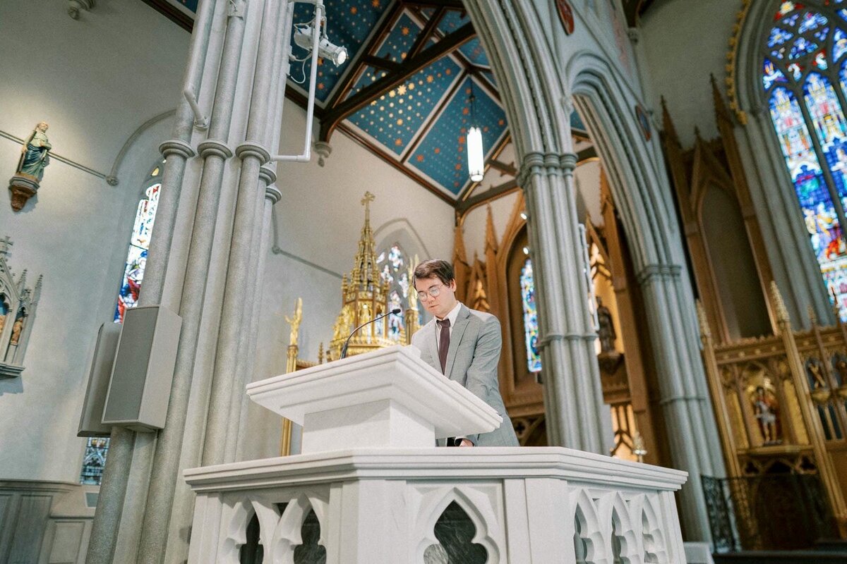 W10-Wedding-St-Michaels-Cathedral-Basilica-Jennifer-and-Anthony-2024-10-19-2500px-1090