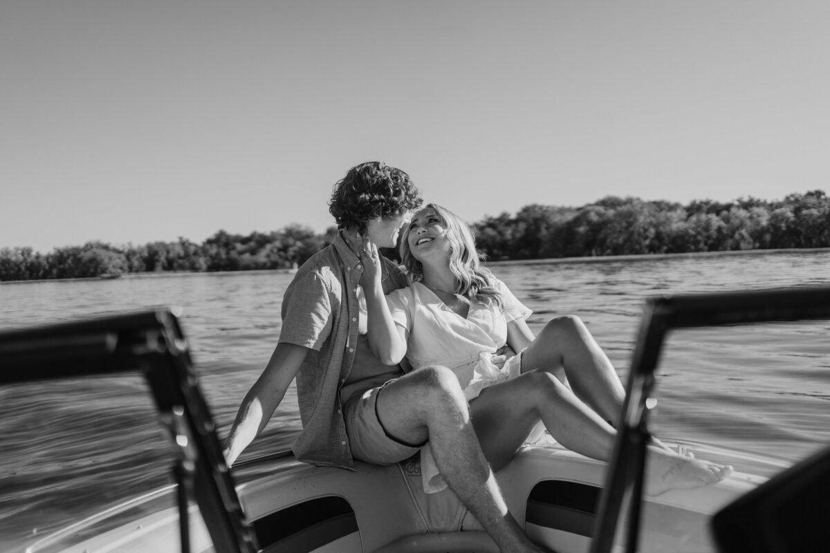 Millennium-Moments-Florida-Wedding-Photographer-Boat-Enagement-Session-Lake-FAV-12