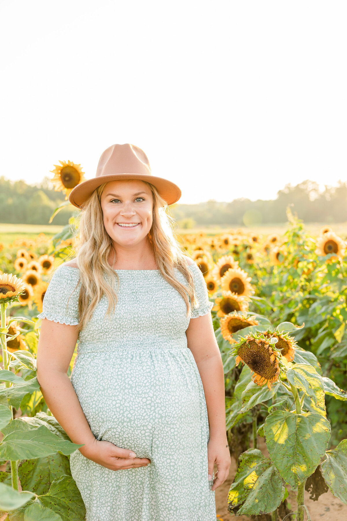 HGP-KevinandMorgan-SunflowerMaternity(90of162)