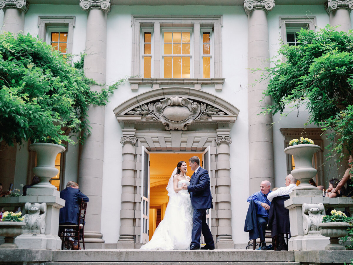 J+R_Liriodendron Mansion_Luxury_Wedding_Photo_Skyler Jordan Photography-107