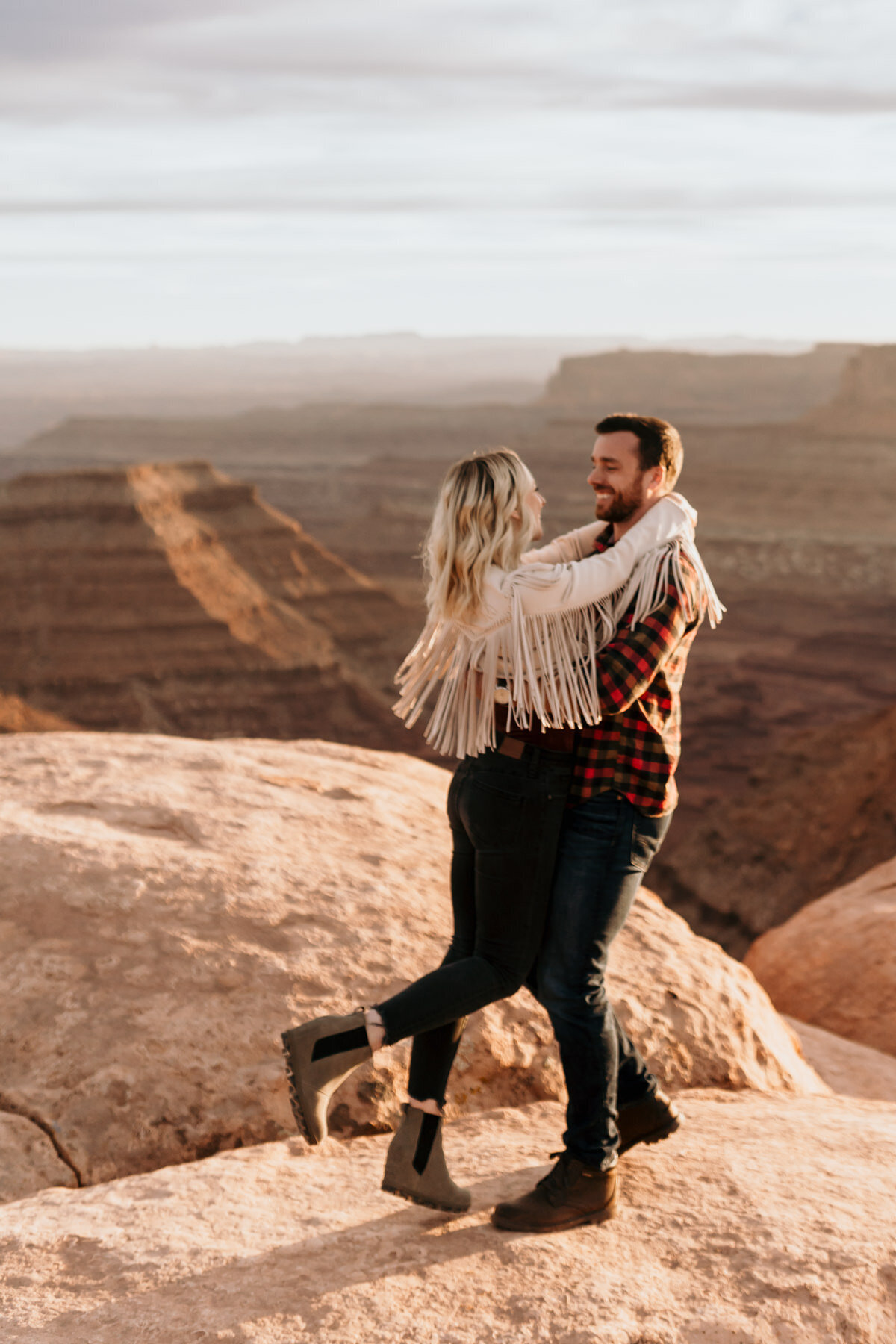 moab_utah_boho_adventure_engagement_destination-109