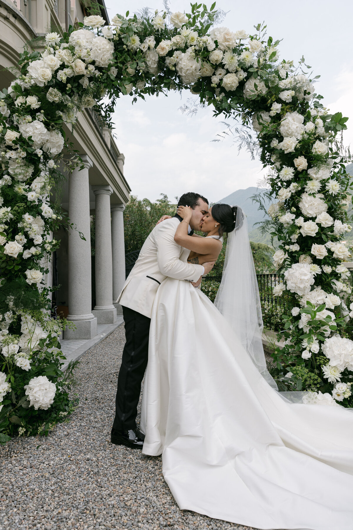 Angela-Bryan-Lake-Como-Elopement-Amali-Studios-41