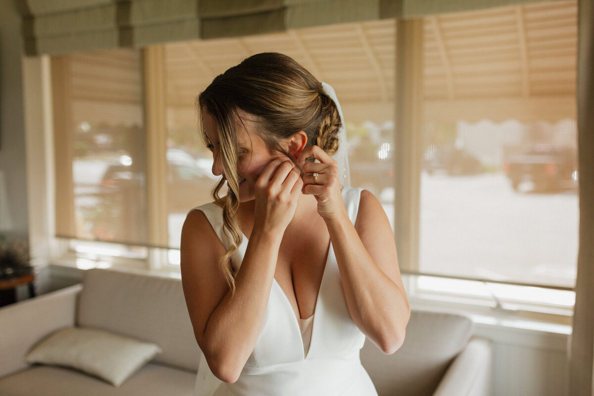 tecumseh-beachgrove-wedding-photos037