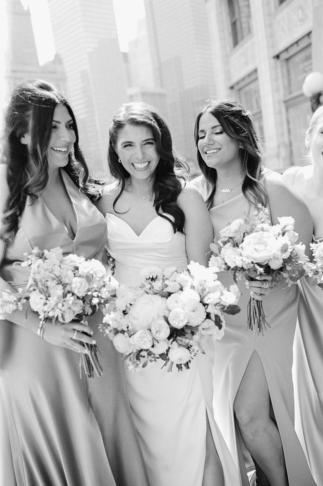 Courtney_Davidson_Photography_Rockwell_on_the_River_Chicago_Wedding_38