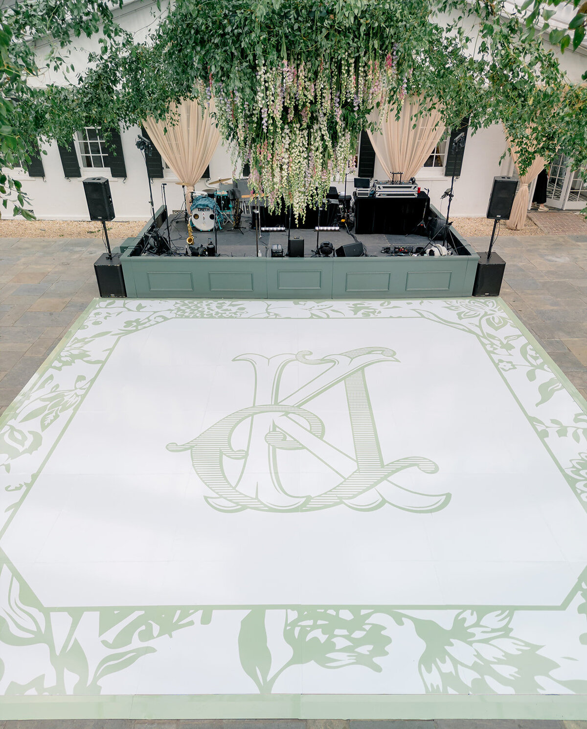 Lowndes_grove_destination_fall_wedding_kailee_dimeglio_photography-740
