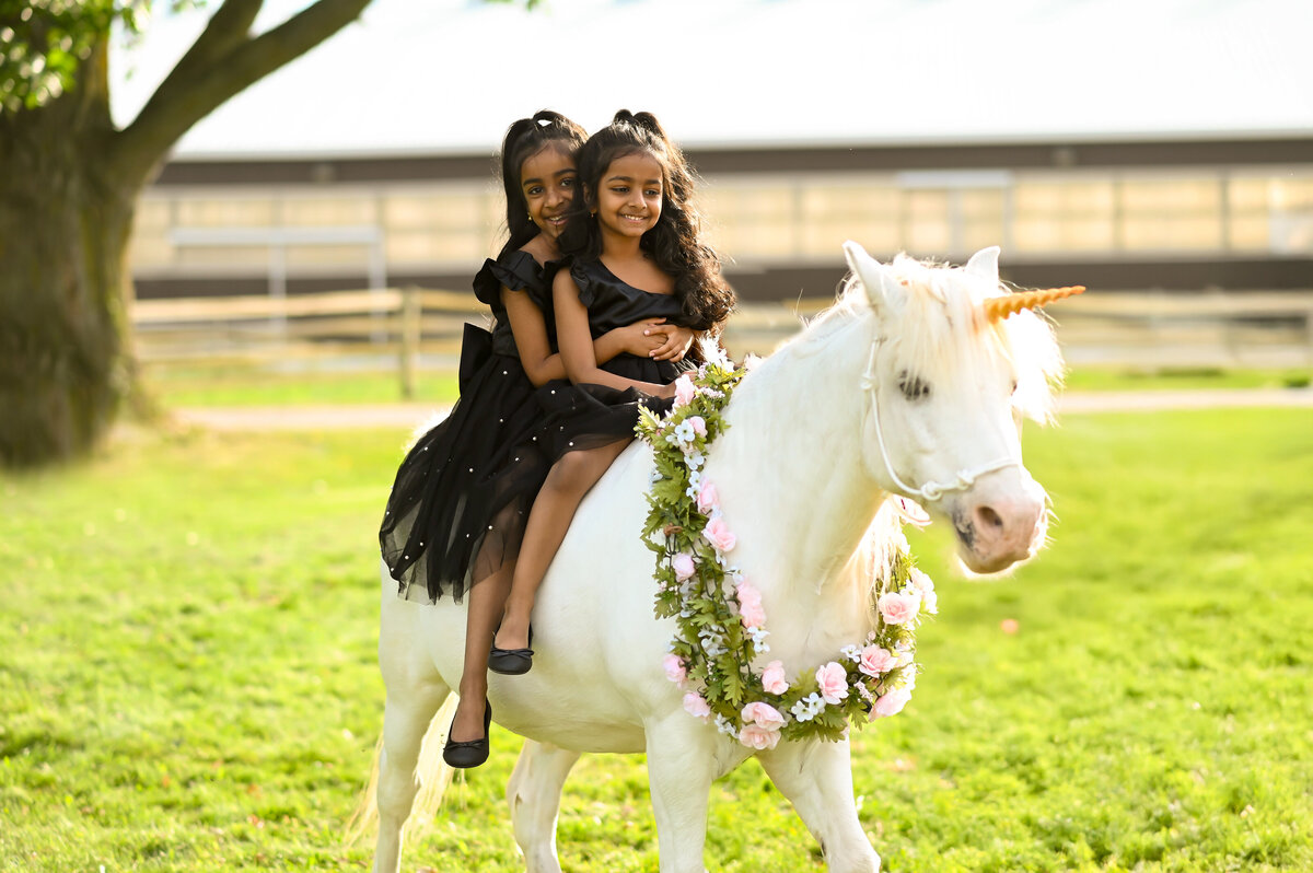 Sruthi Vijayaratnam Unicorn Portraits3