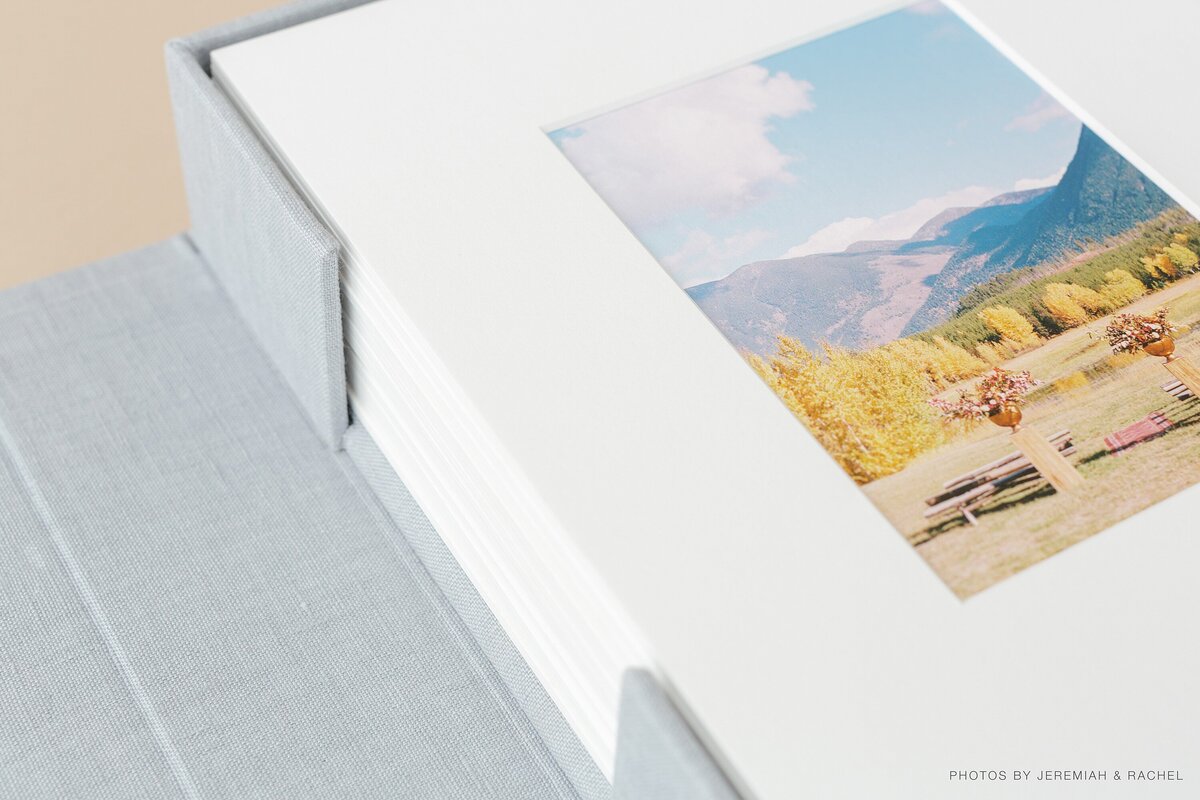 RedTree-Albums-Jeremiah & Rachel, Matted Print Box-351