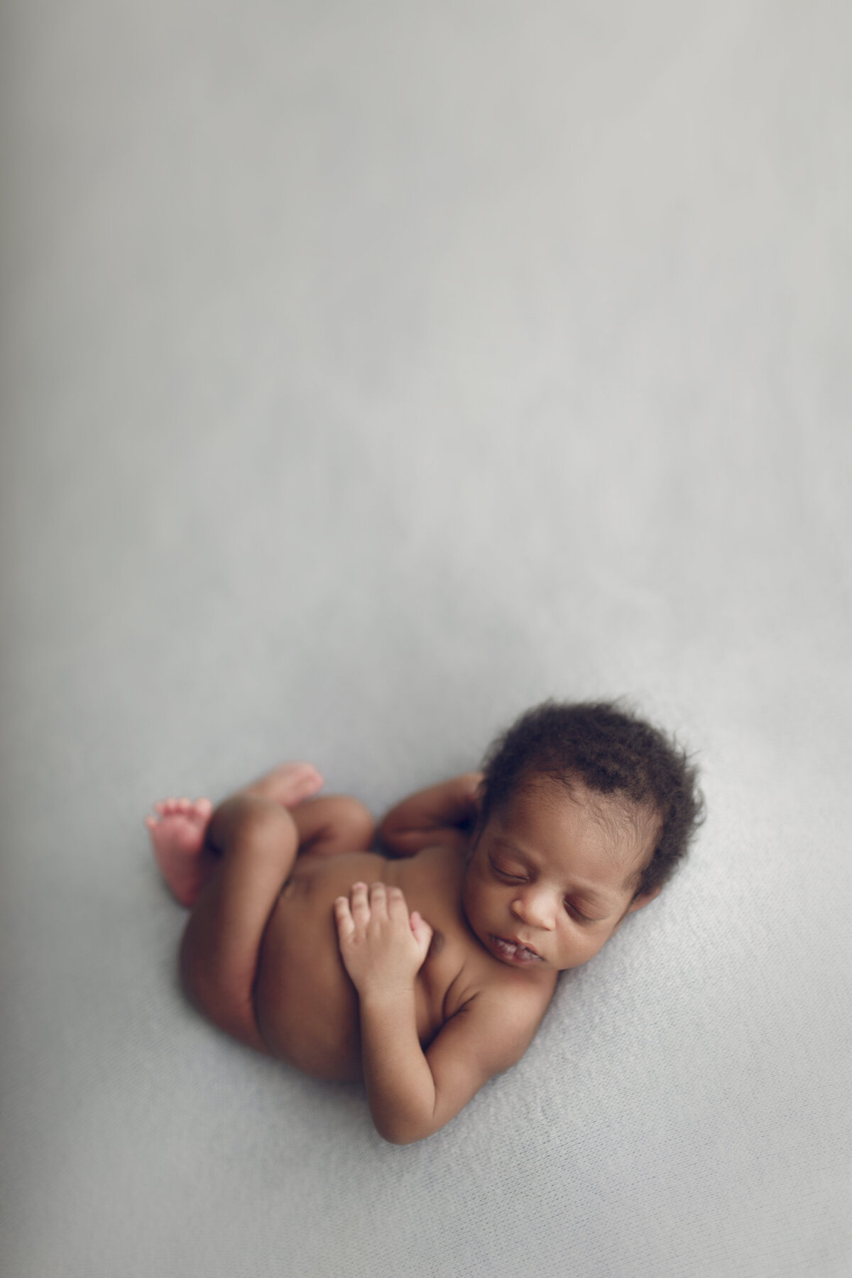 newborn gallery | CL6B7024