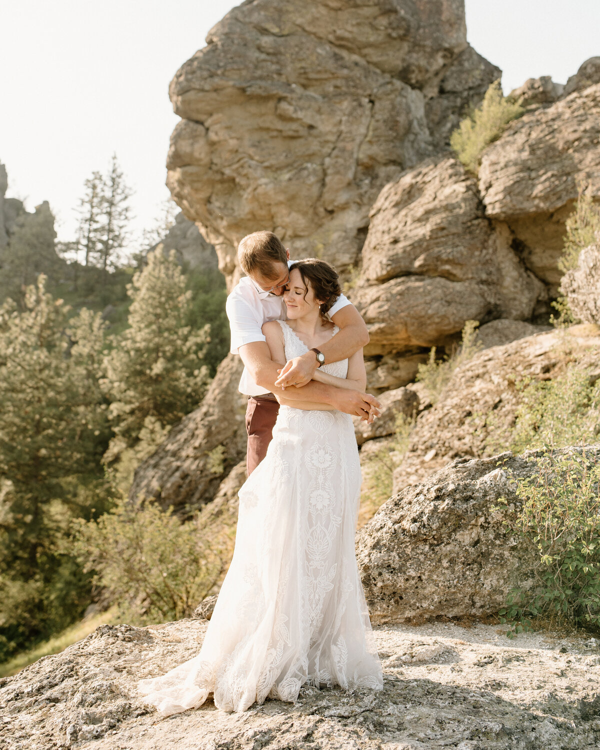 rocks_of_sharon_spokane_washington_hiking_elopement_11