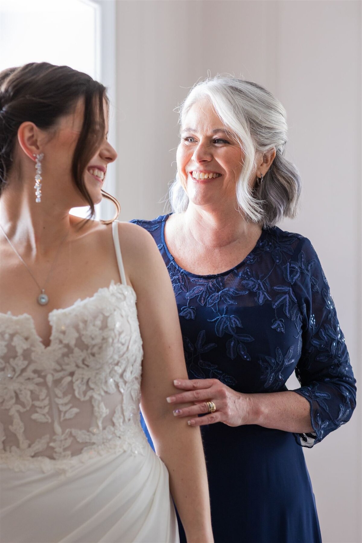 Rebecca & Mike Wedding_1-0447_websize