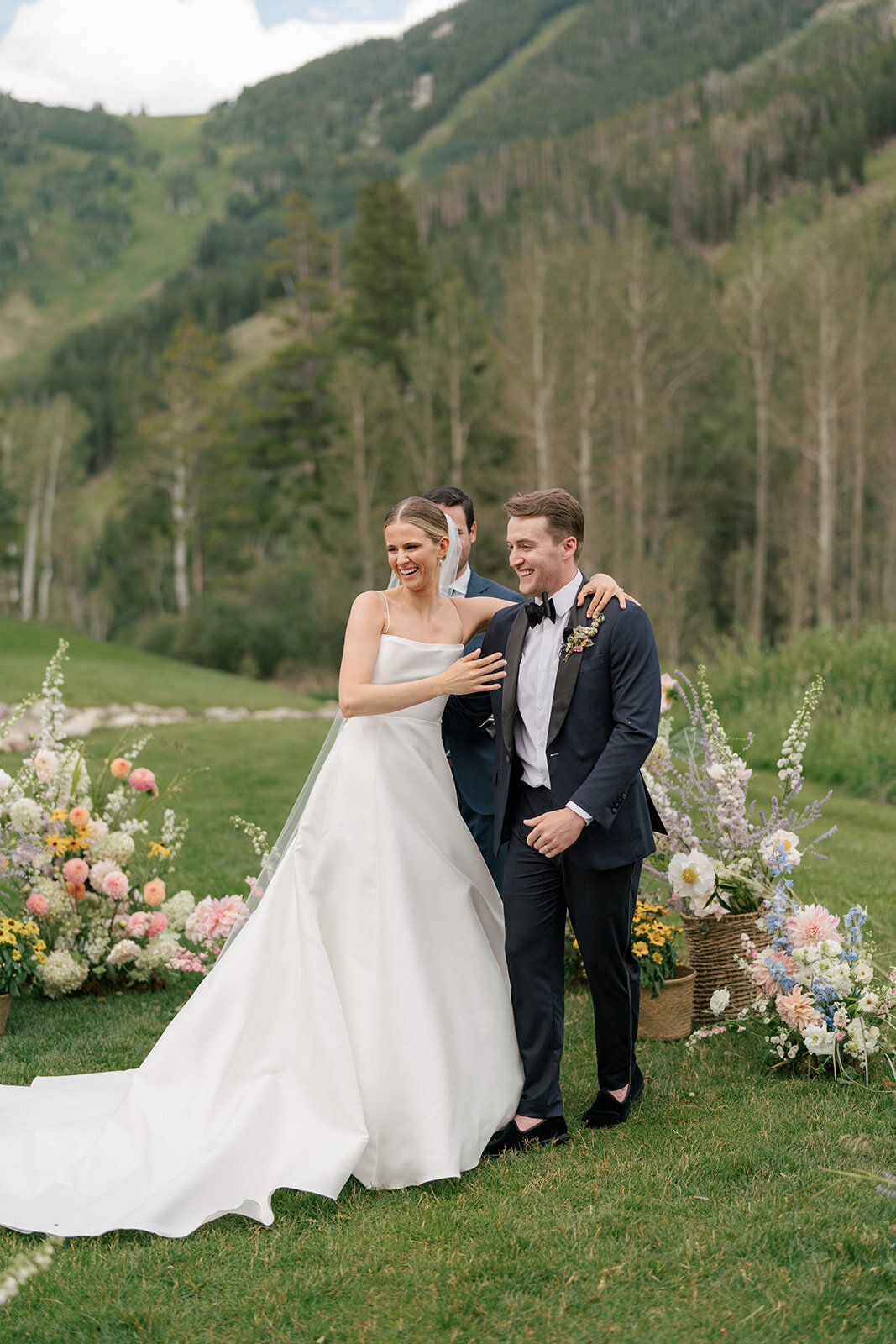 Beanos_Cabin_Colorado_Mountain_Wedding-375